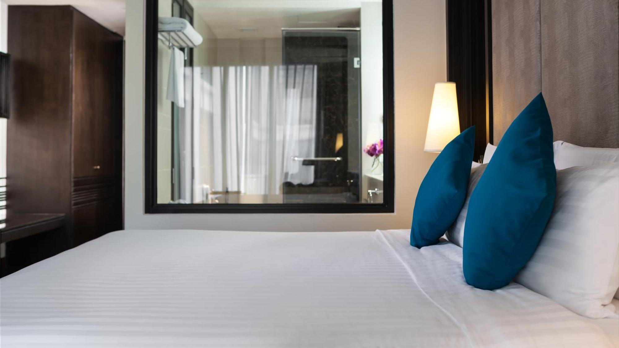 Moevenpick Sukhumvit 15 5* Bangkok