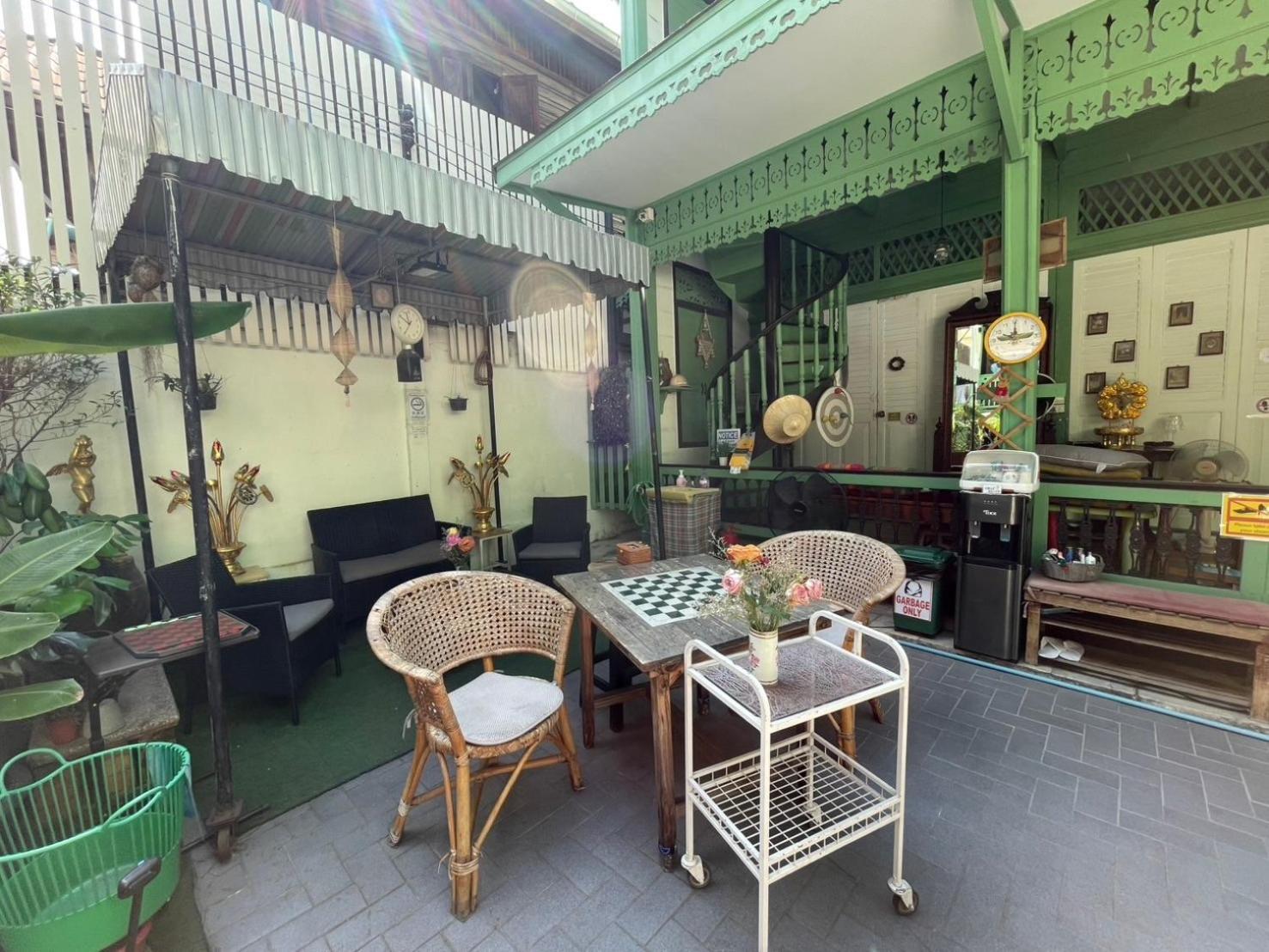 Teak House 2* Bangkok