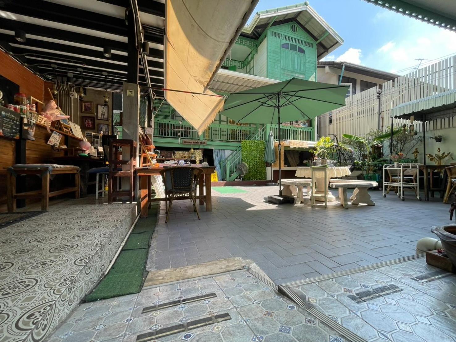 Teak House Guest house