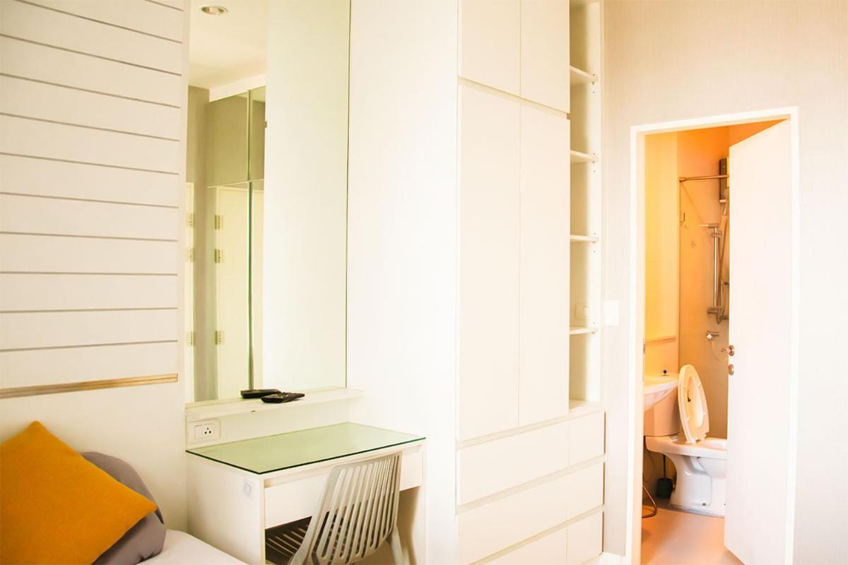 Apartment Thonglor Luxury Sleek In *