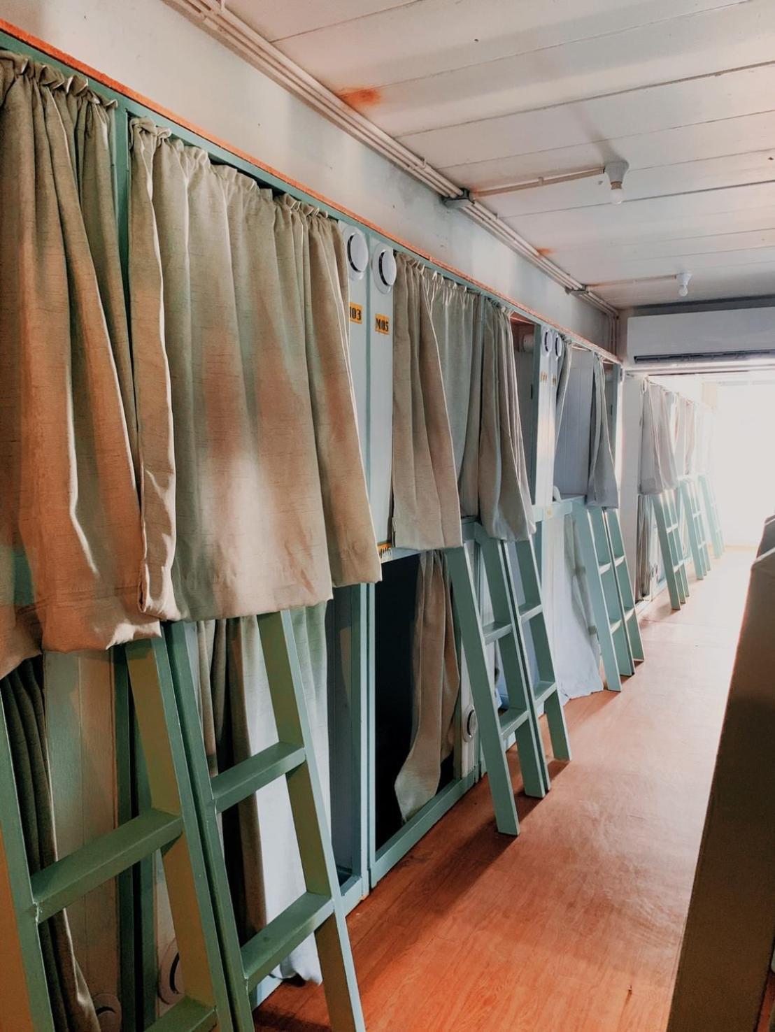 - Easy Monday Near Khaosan Capsule hotel *