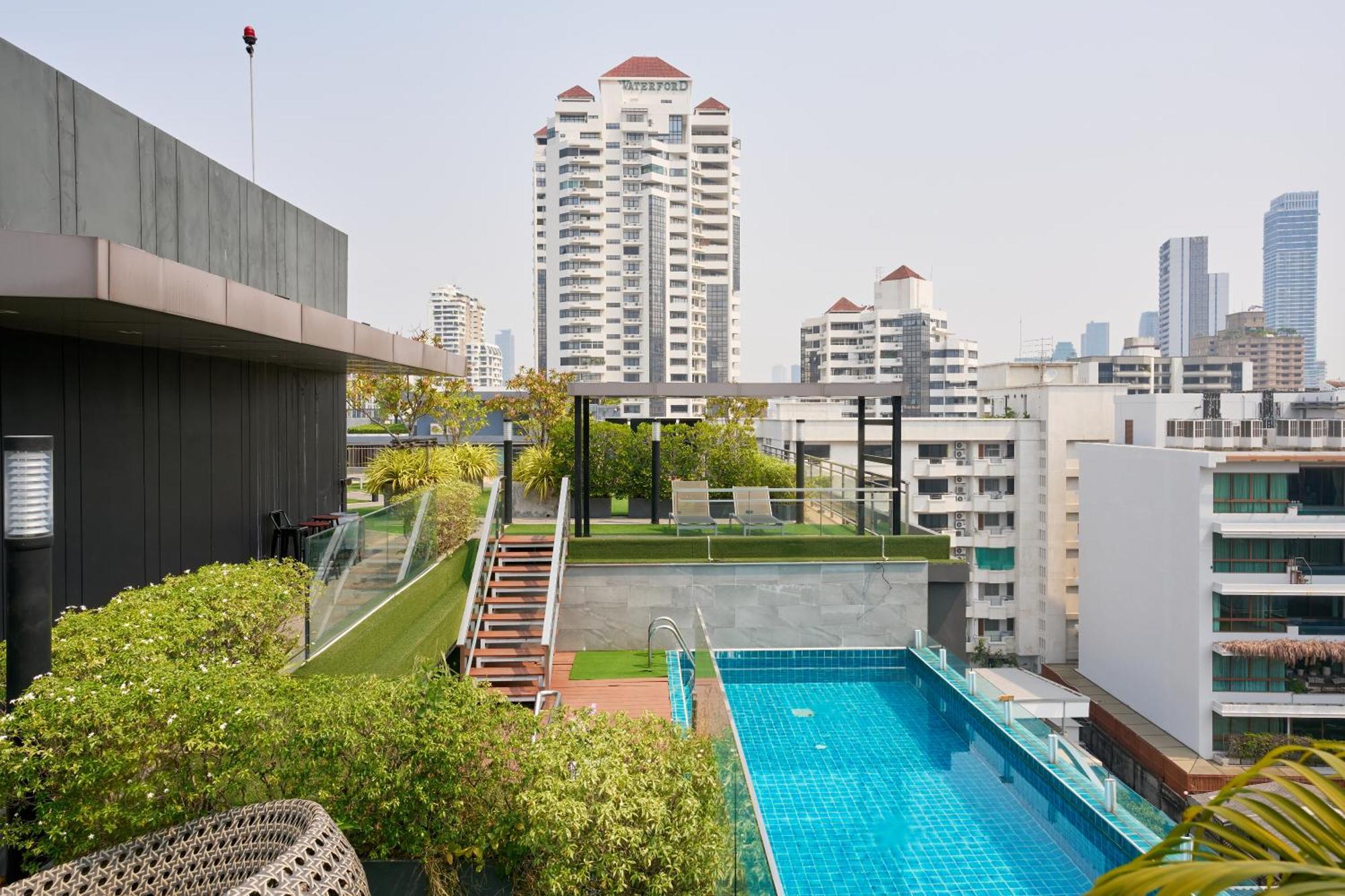 Shine Sukhumvit Thonglor Aparthotel 4*