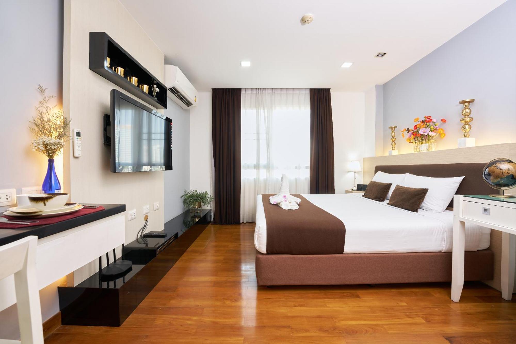 Shine Sukhumvit Thonglor Aparthotel 4*