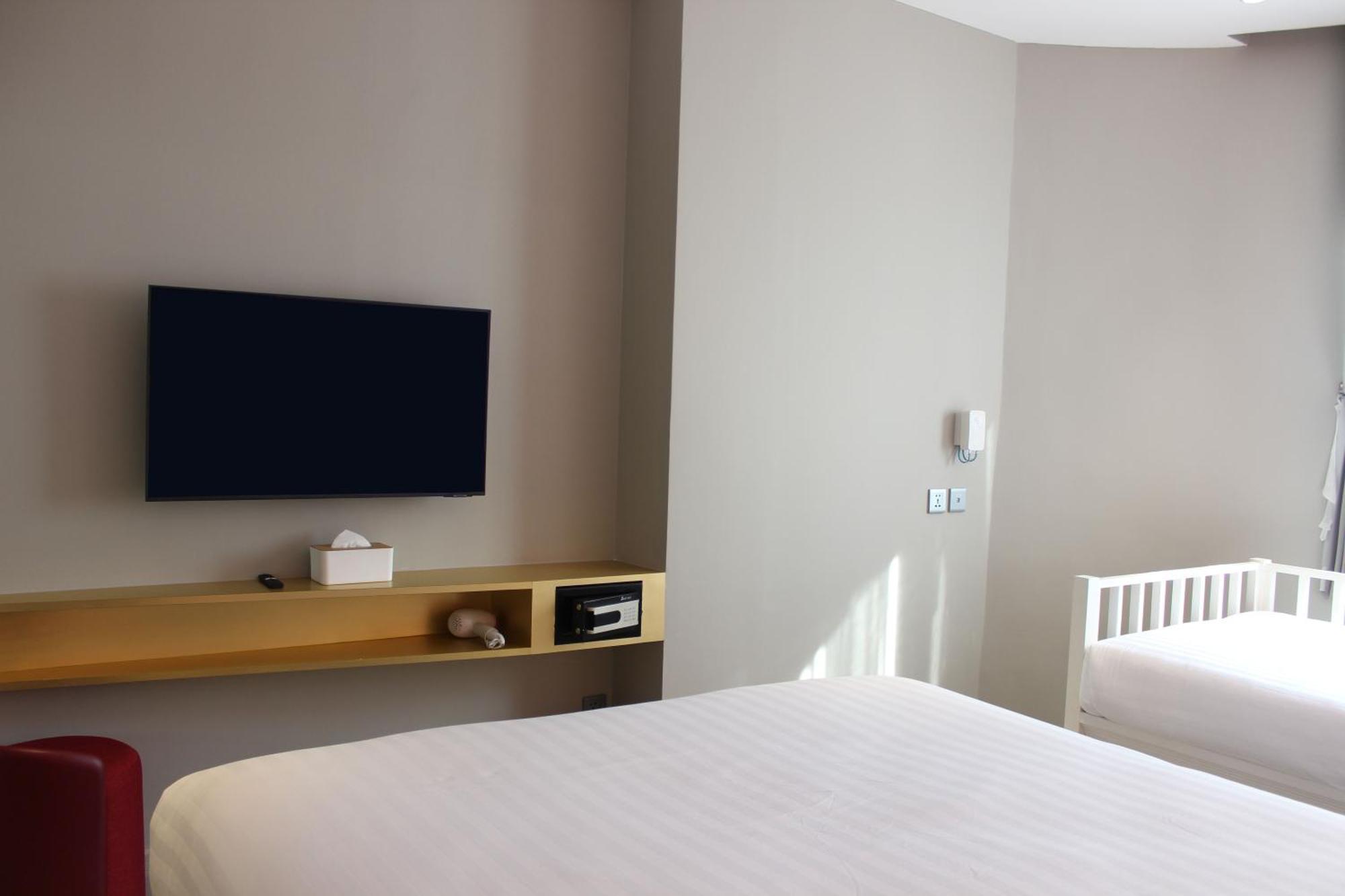 Riva Vibe By Pcl 3*