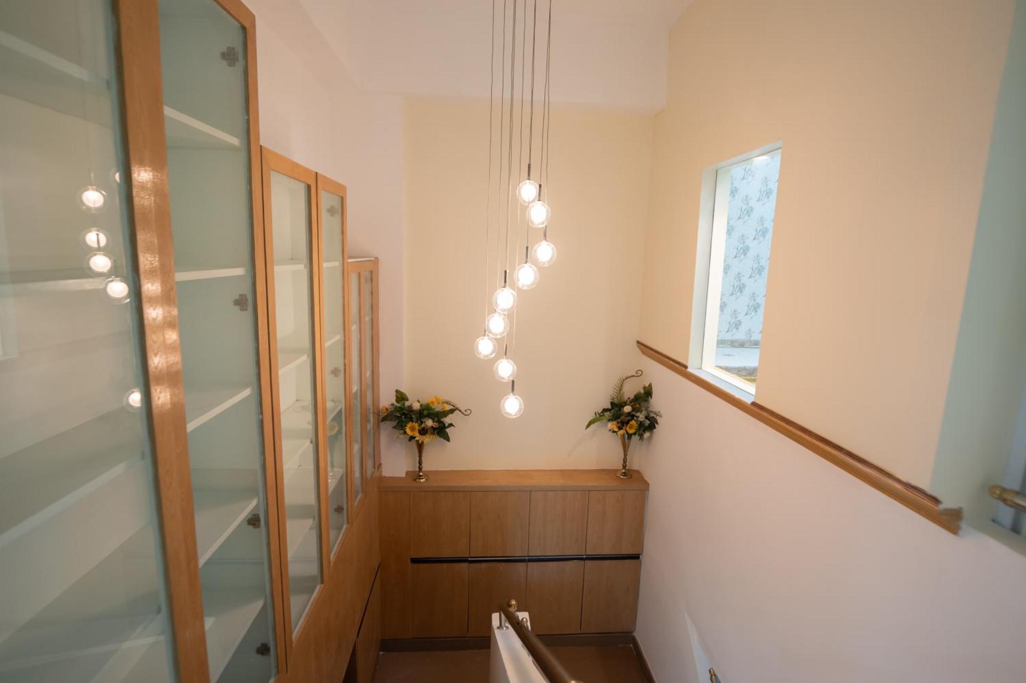 New 3 Bedroom Duplex - Bts Phra Khanong Apartment Bangkok
