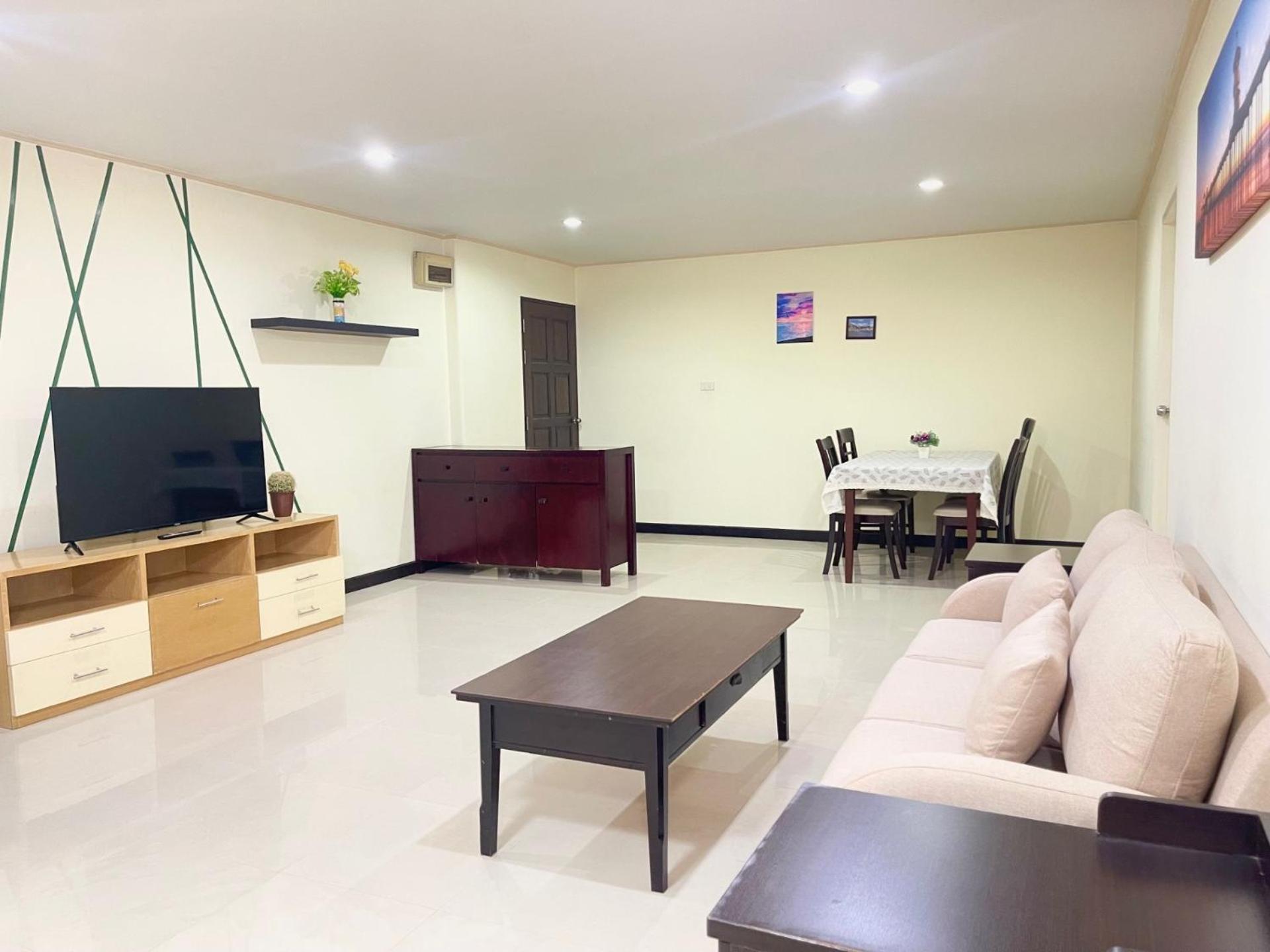 Charming Resident Sukhumvit 22 Bangkok