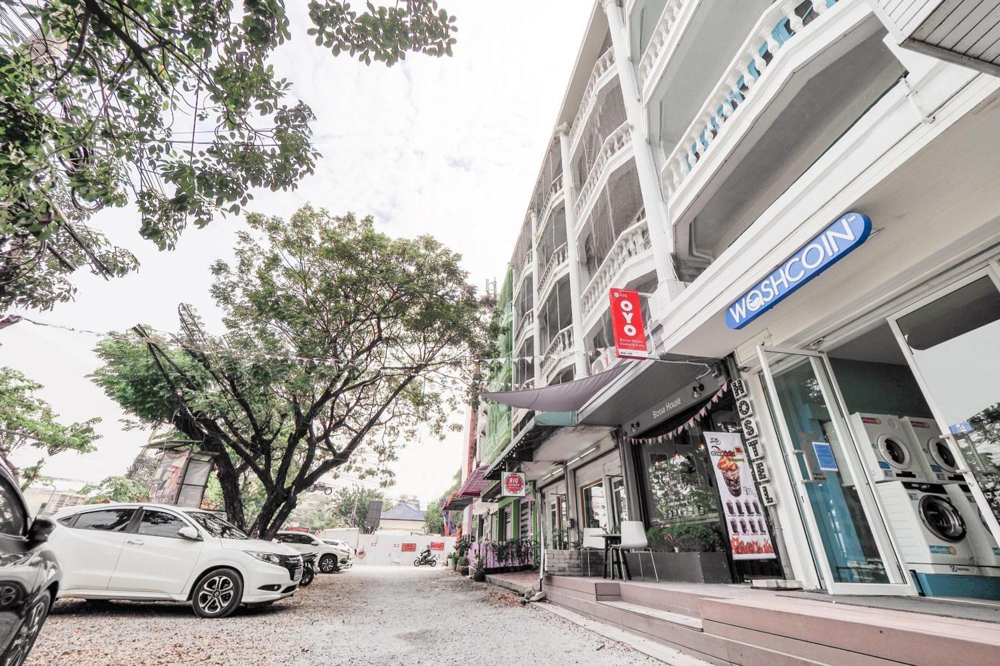 Bossa House & Cafe Hotel