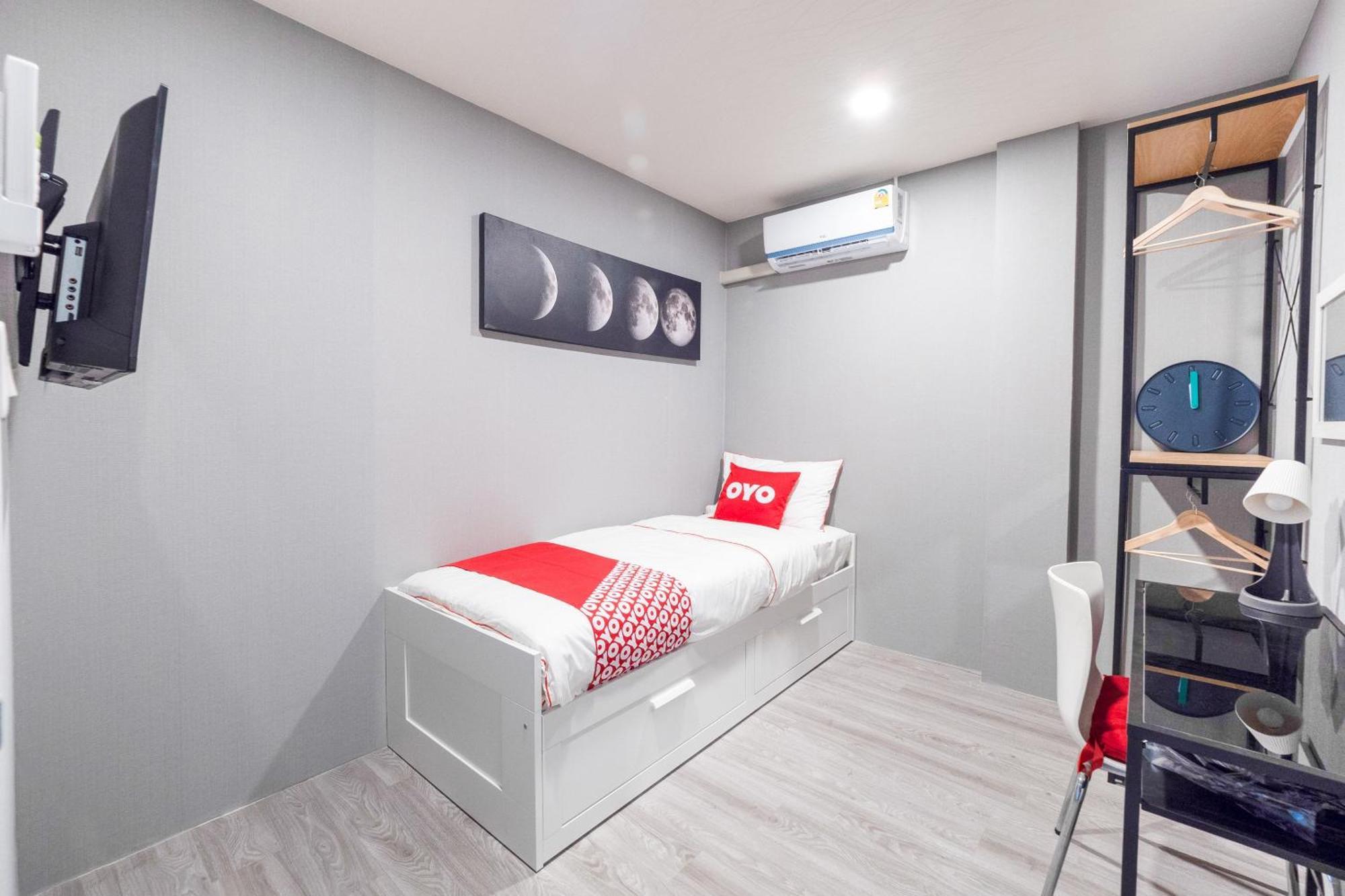 Bossa House & Cafe 2* Bangkok