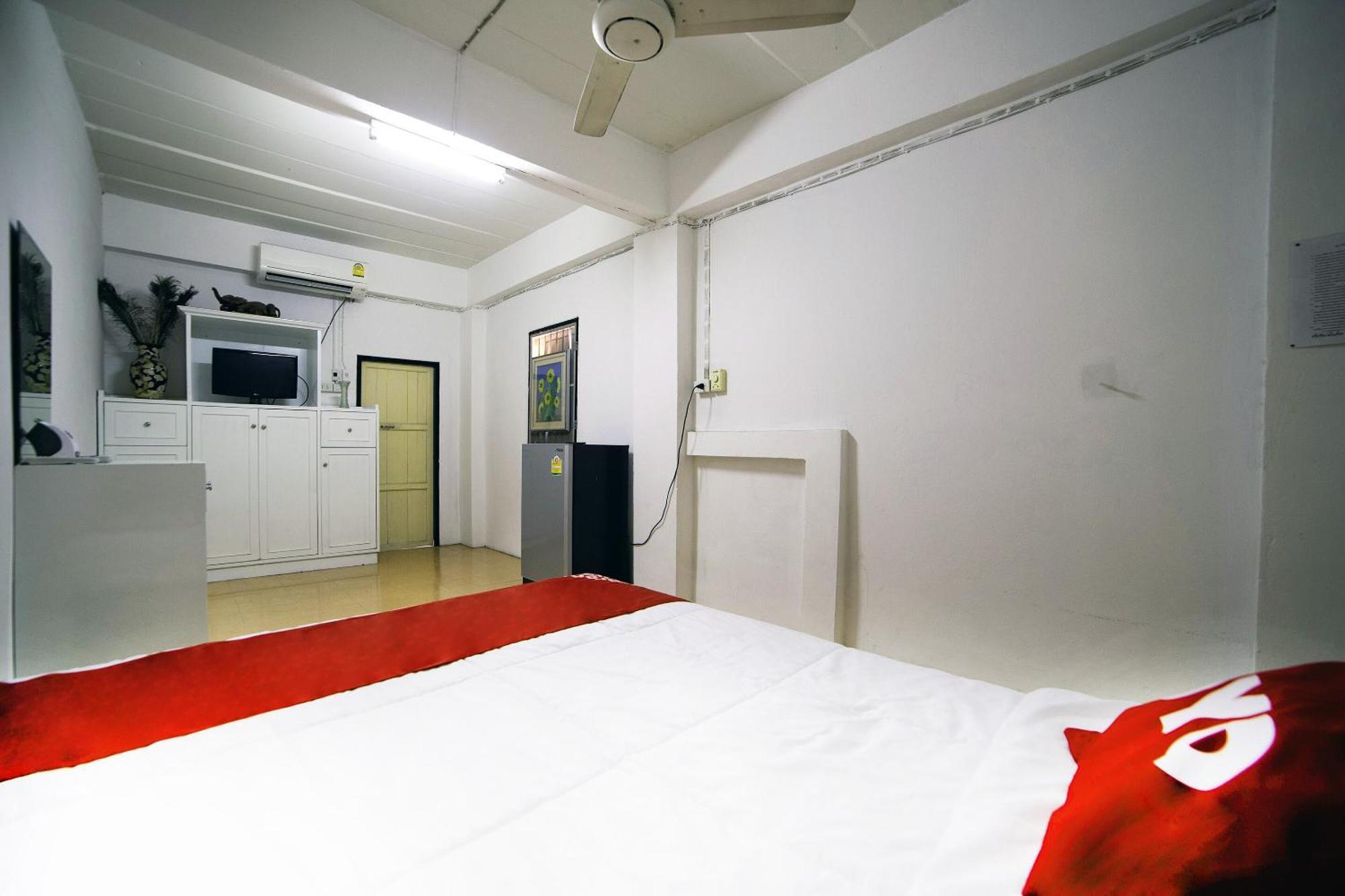 Hostel Oyo 560 Chang Suvarnabhumi