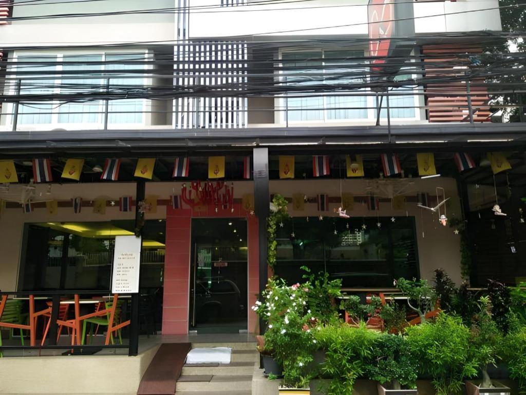 The Konnect 2* Bangkok