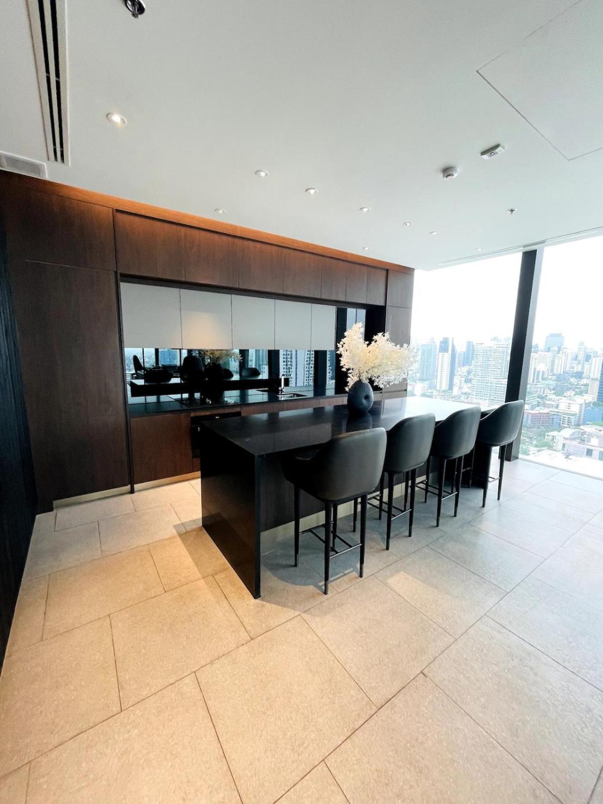 Iconic Urban Escape Apartemen *