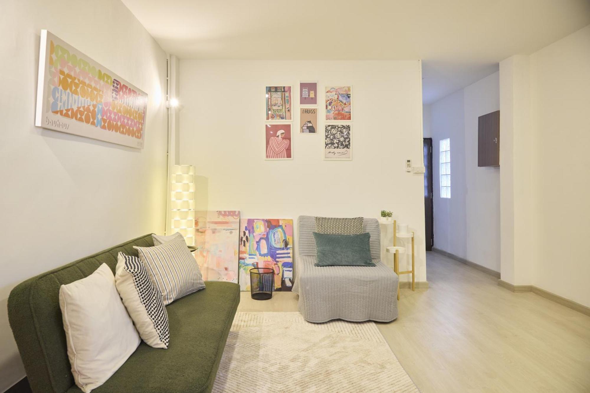 Cozy&modern 6-br Home, 14pax - Central, 5mins Bts * Bangkok