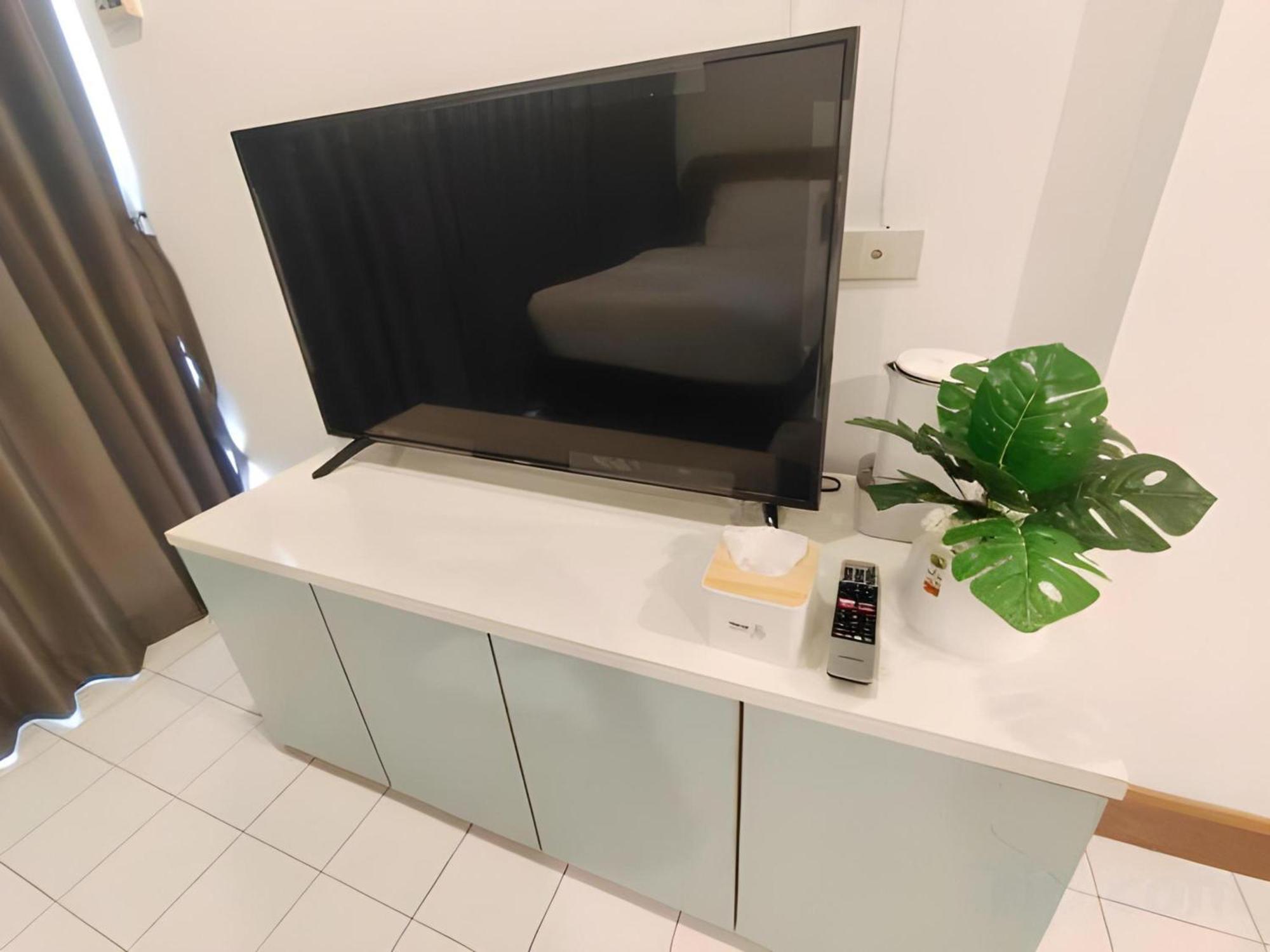 Oyo 75446 Travis Inthamara 49 Hotel 2*