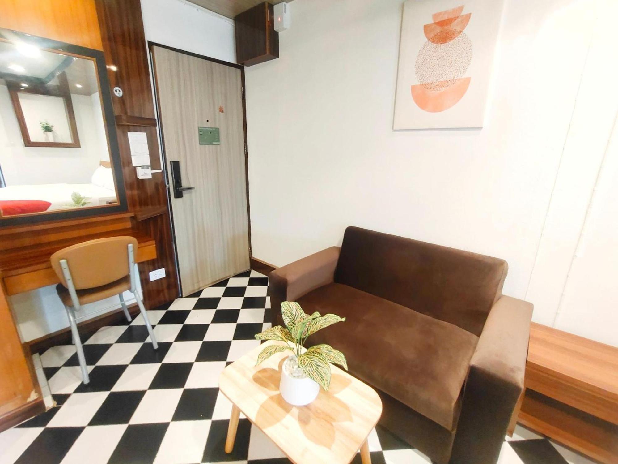 Hotel Oyo 75446 Travis Inthamara 49