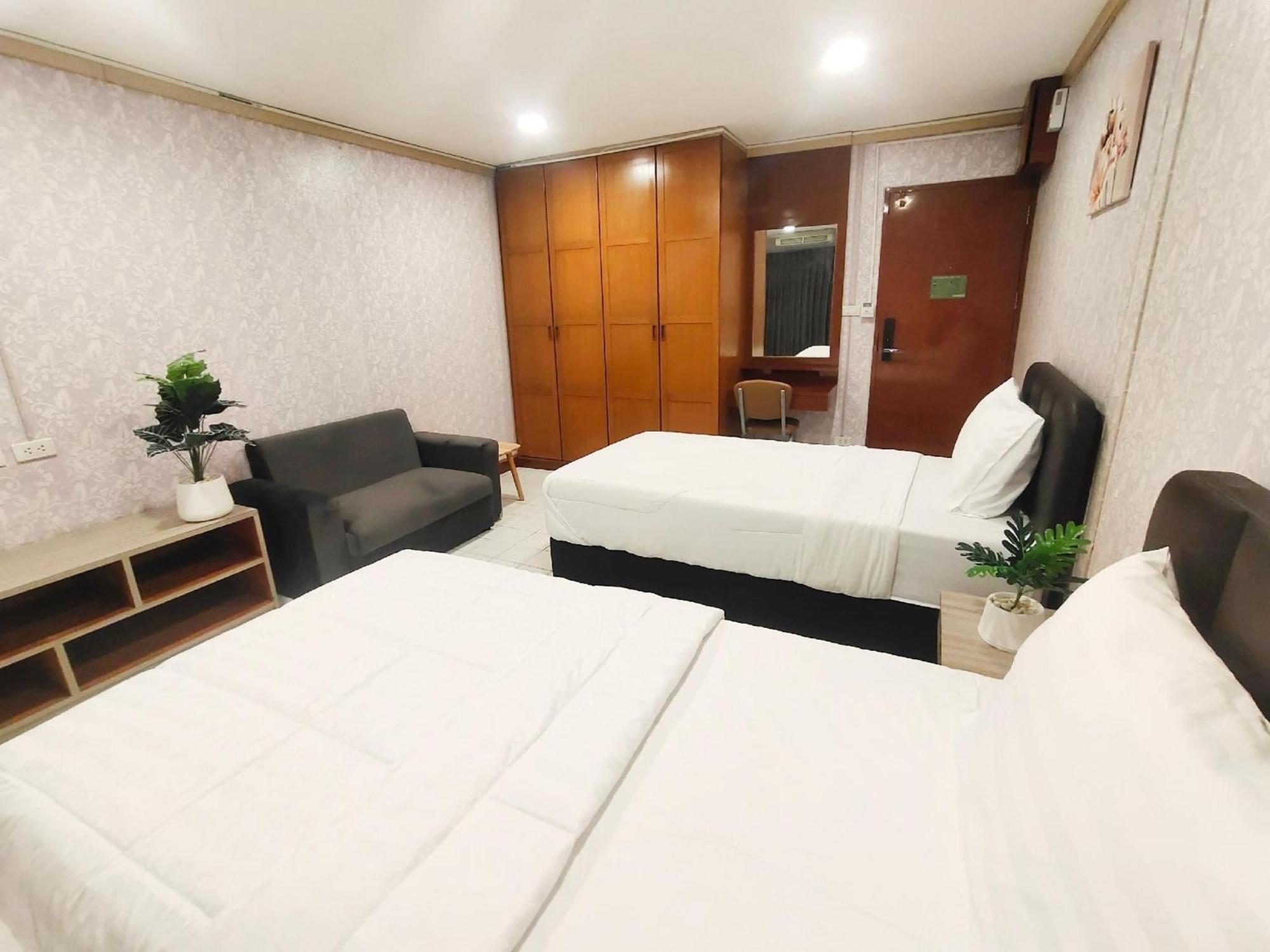 Hotel Oyo 75446 Travis Inthamara 49 Banguecoque