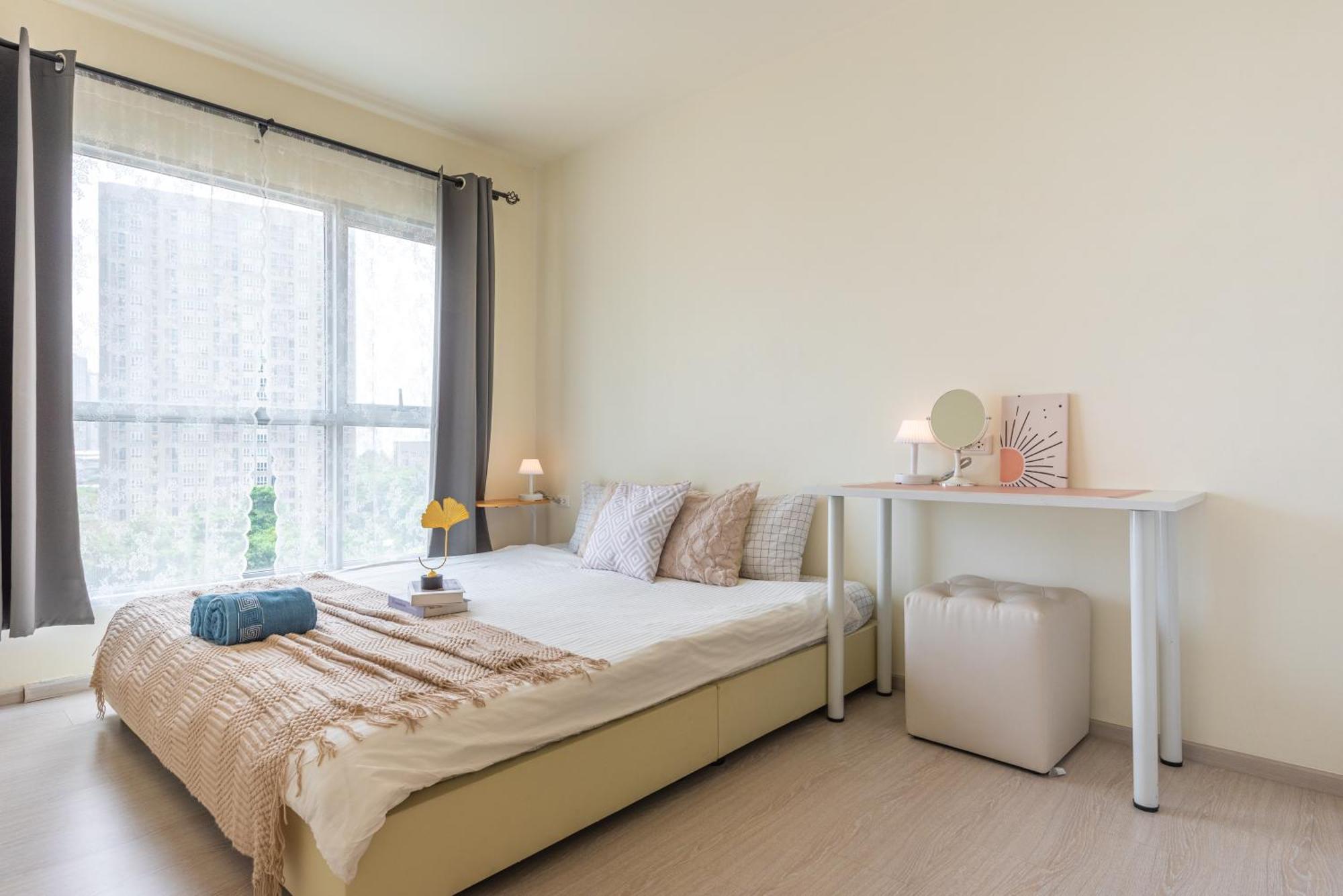 2br, 6 Mins Walk Bts Wuttakat * Banguecoque