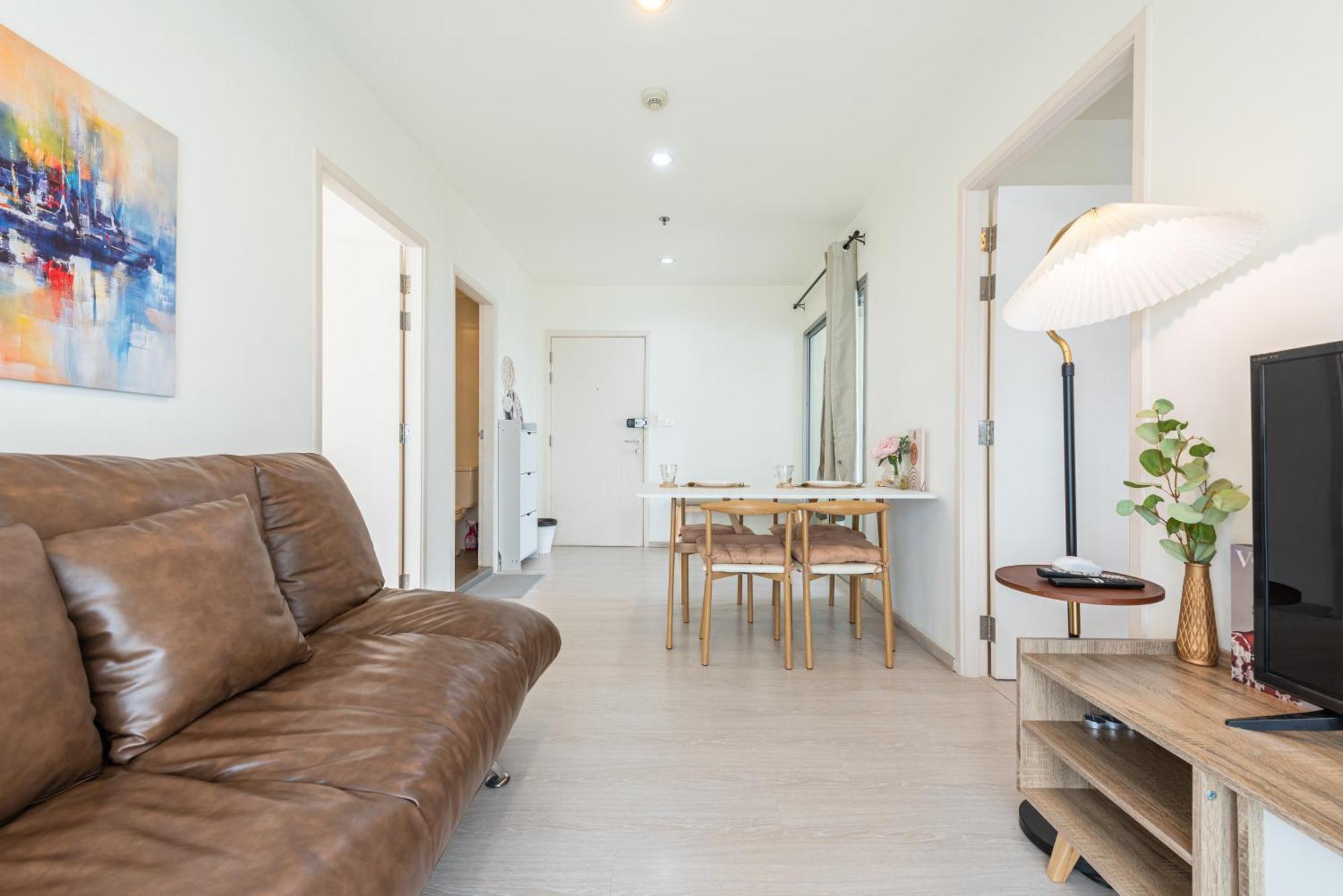 2br, 6 Mins Walk Bts Wuttakat Apartamento *