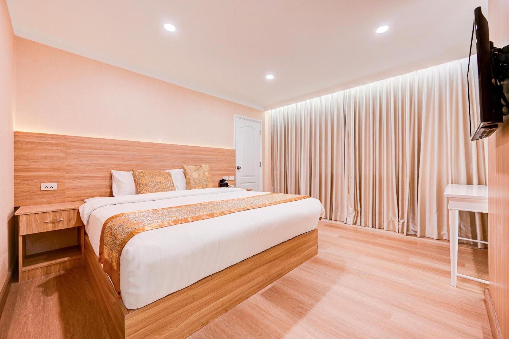 Palette The Travellers 5* Bangkok