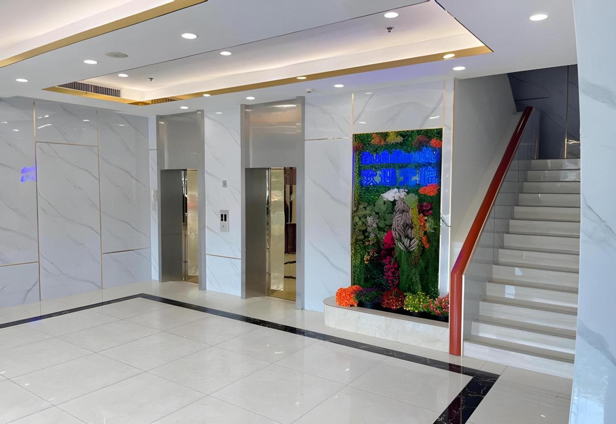 Palette The Travellers 5* Bangkok