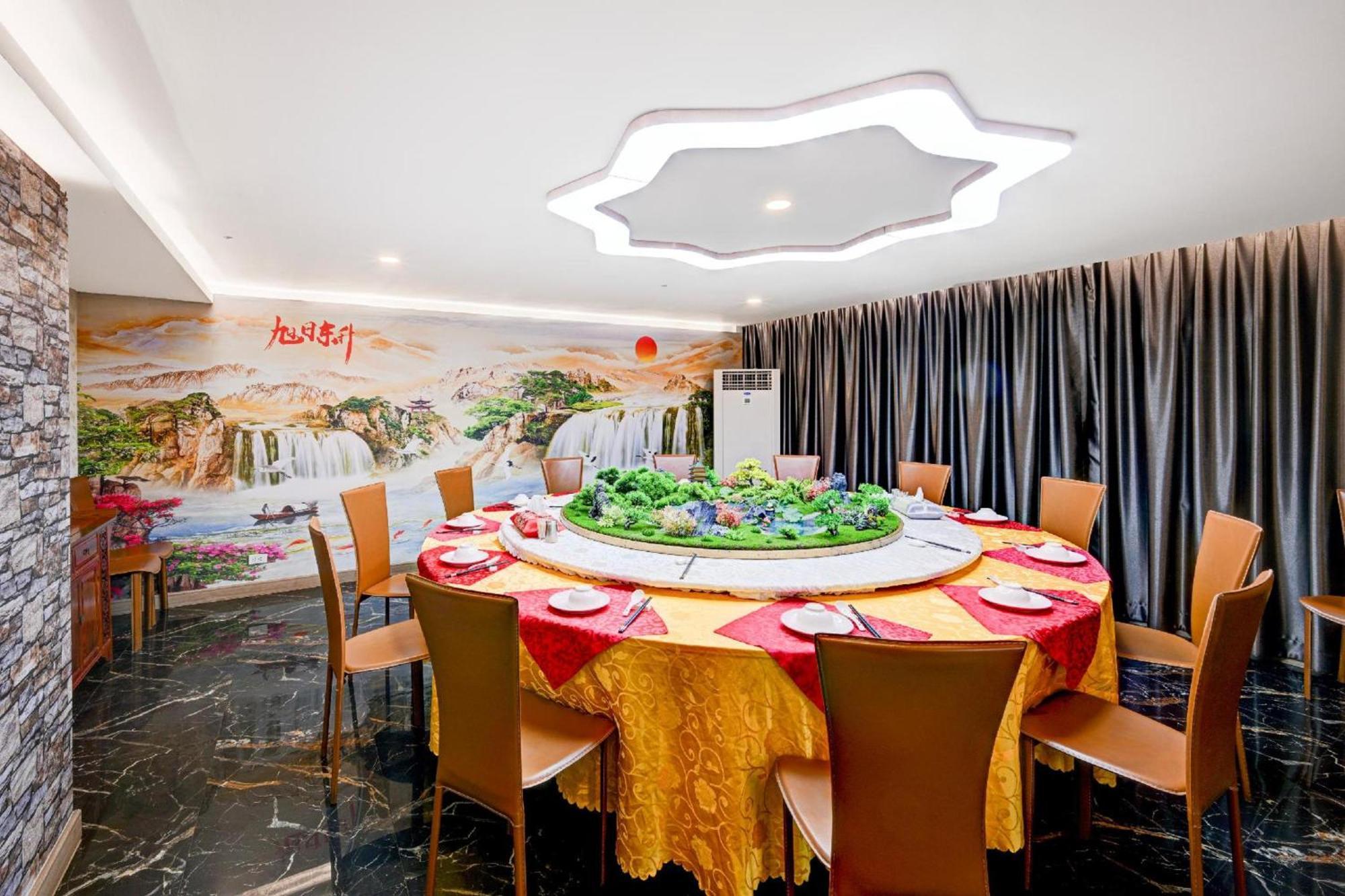 Palette The Travellers Hotel 5*