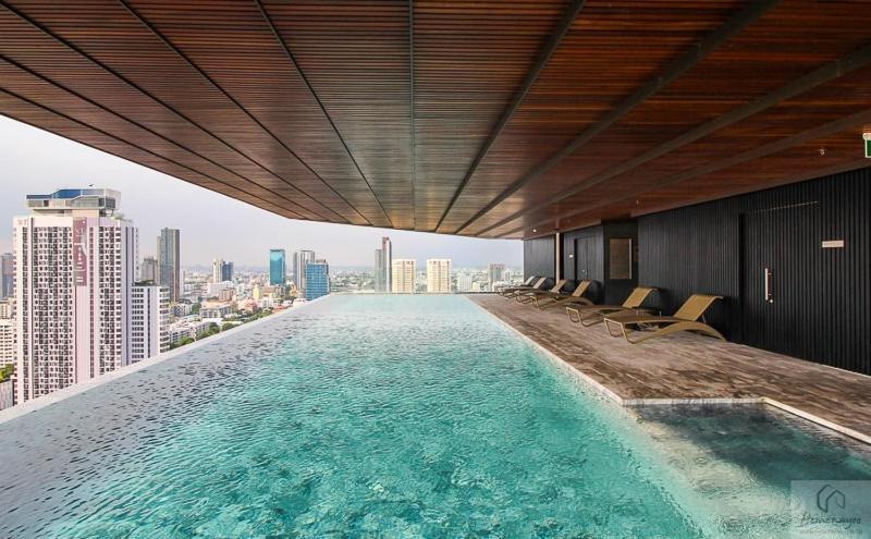 Apartment Infinity Pool And Sky View In Ekkamai *