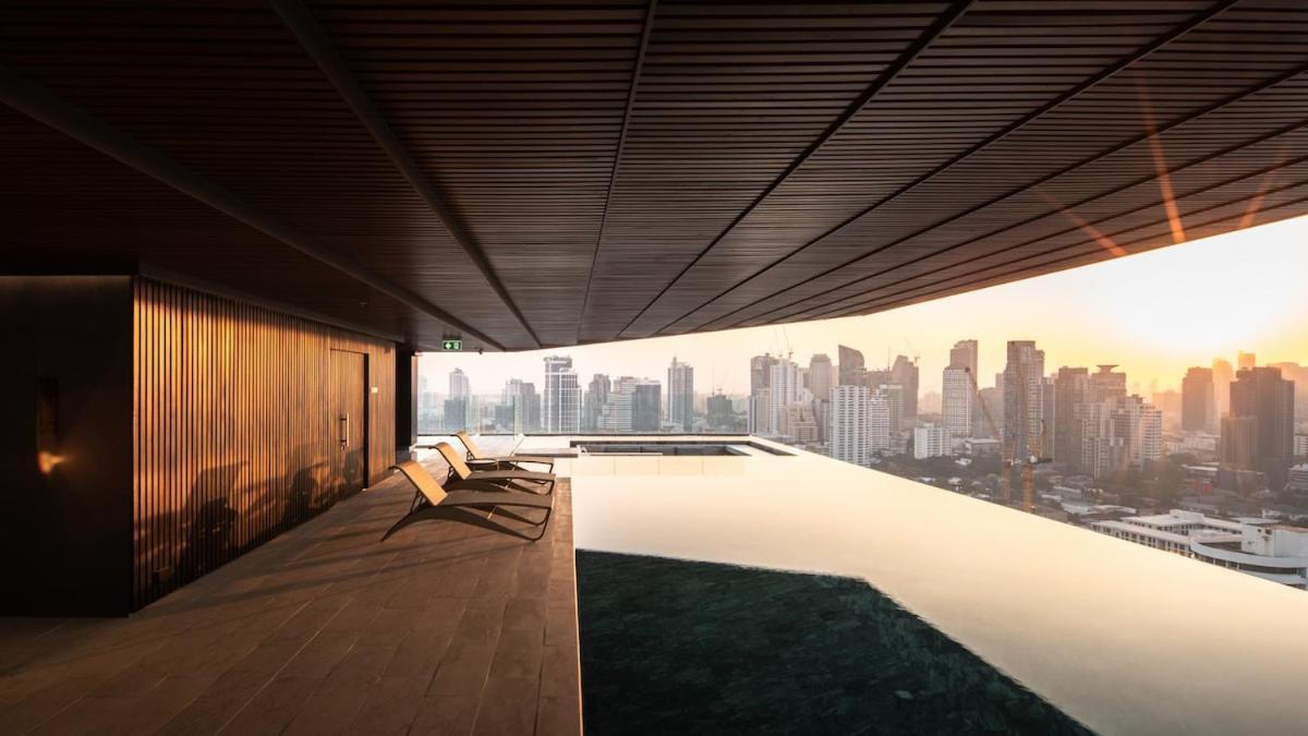 Apartment Infinity Pool And Sky View In Ekkamai *