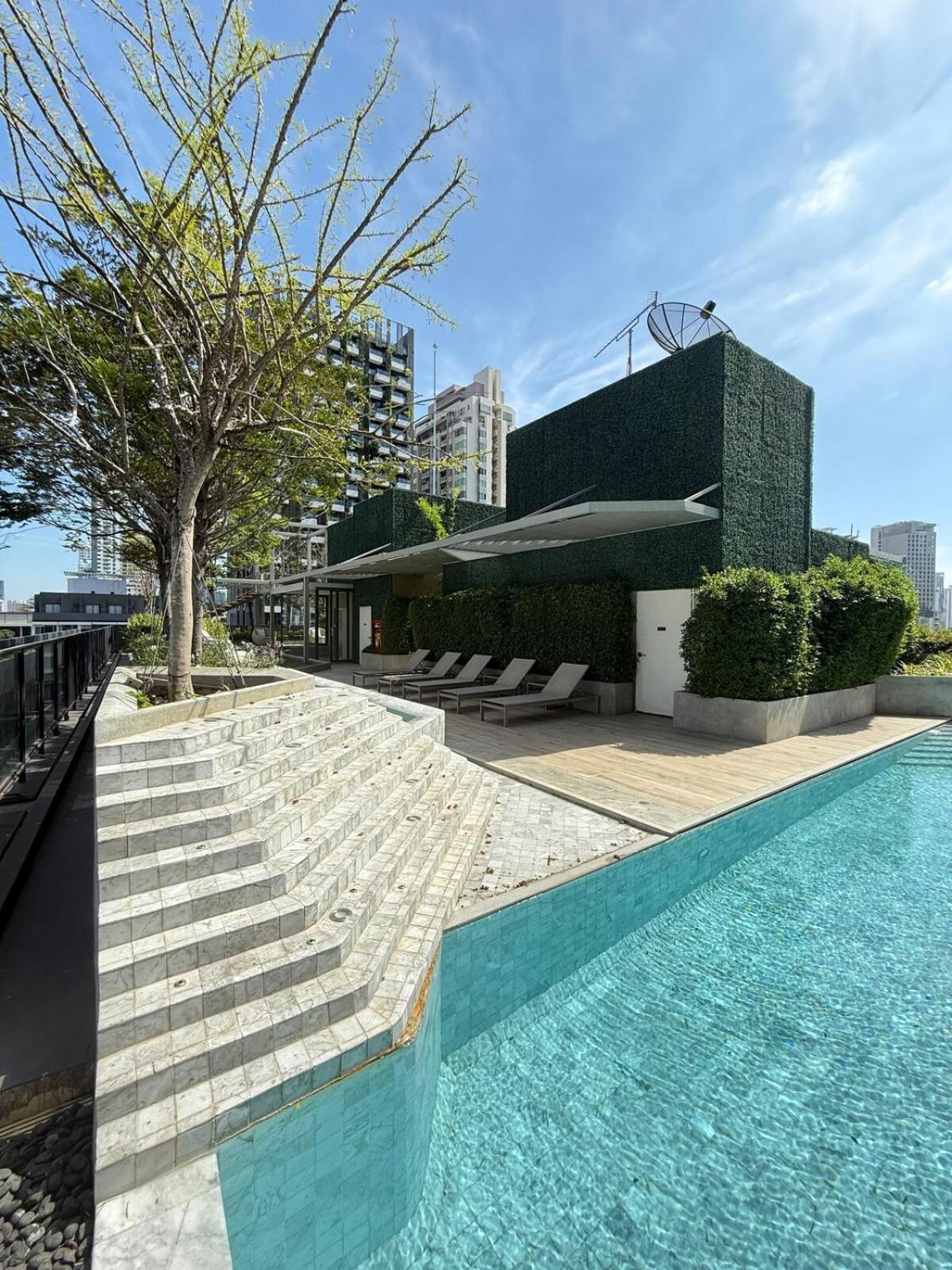 Luxury Furnished Rare Amenities * Bangkok