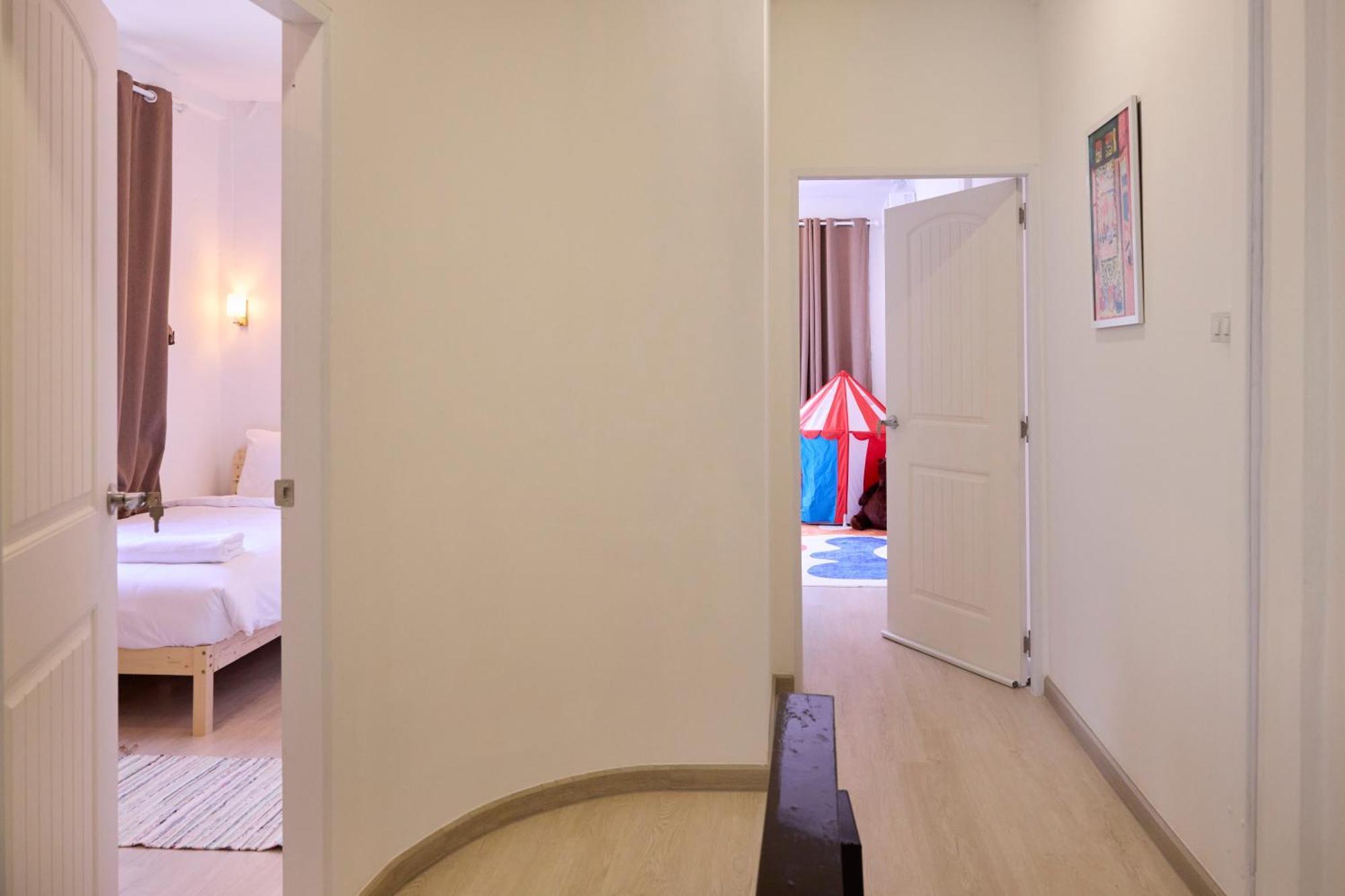 Cozy&modern 6-br Home, 14pax - Central, 5mins Bts * Bangkok