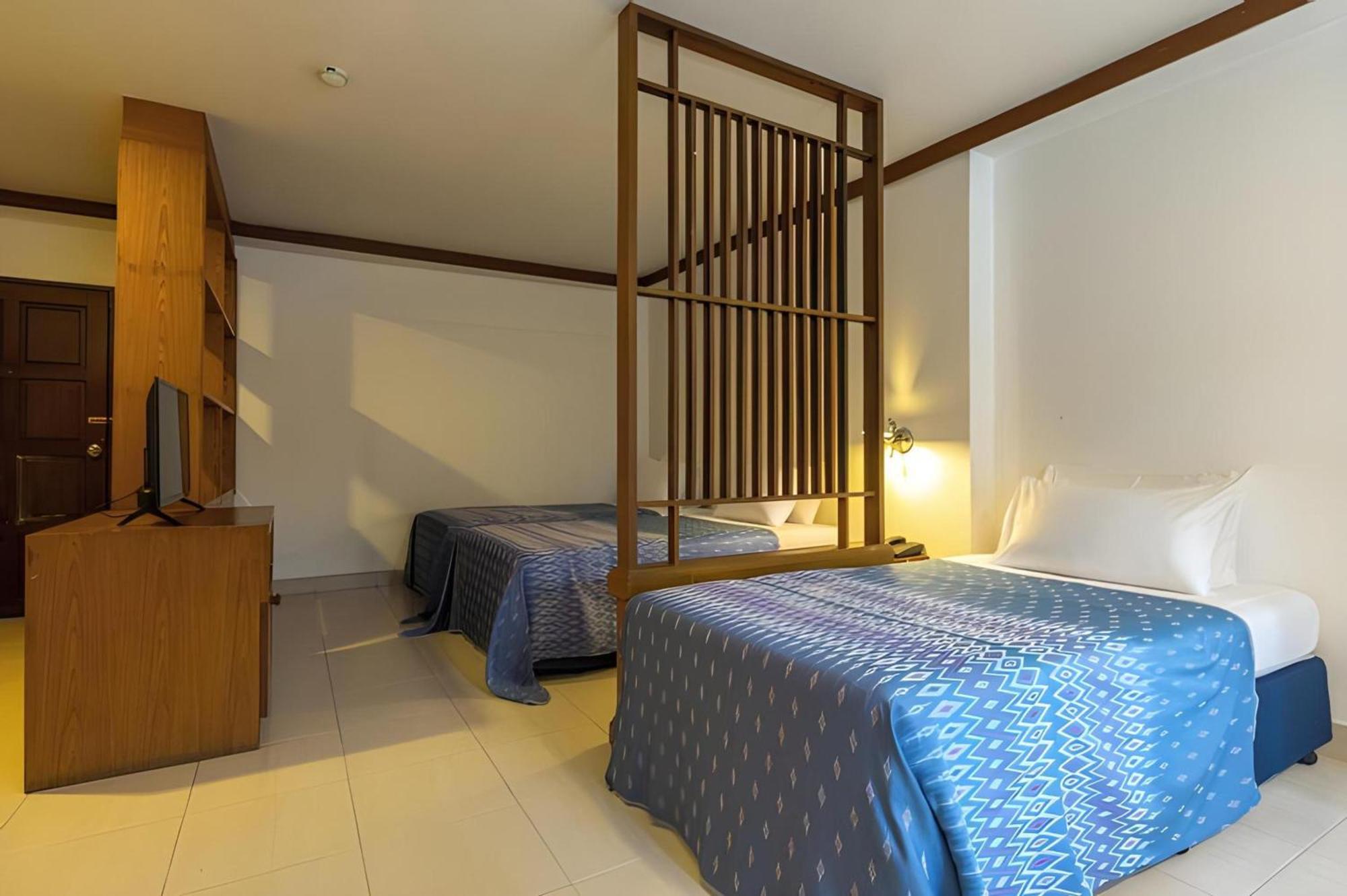 Collection O Howard Square Boutique Hotel
