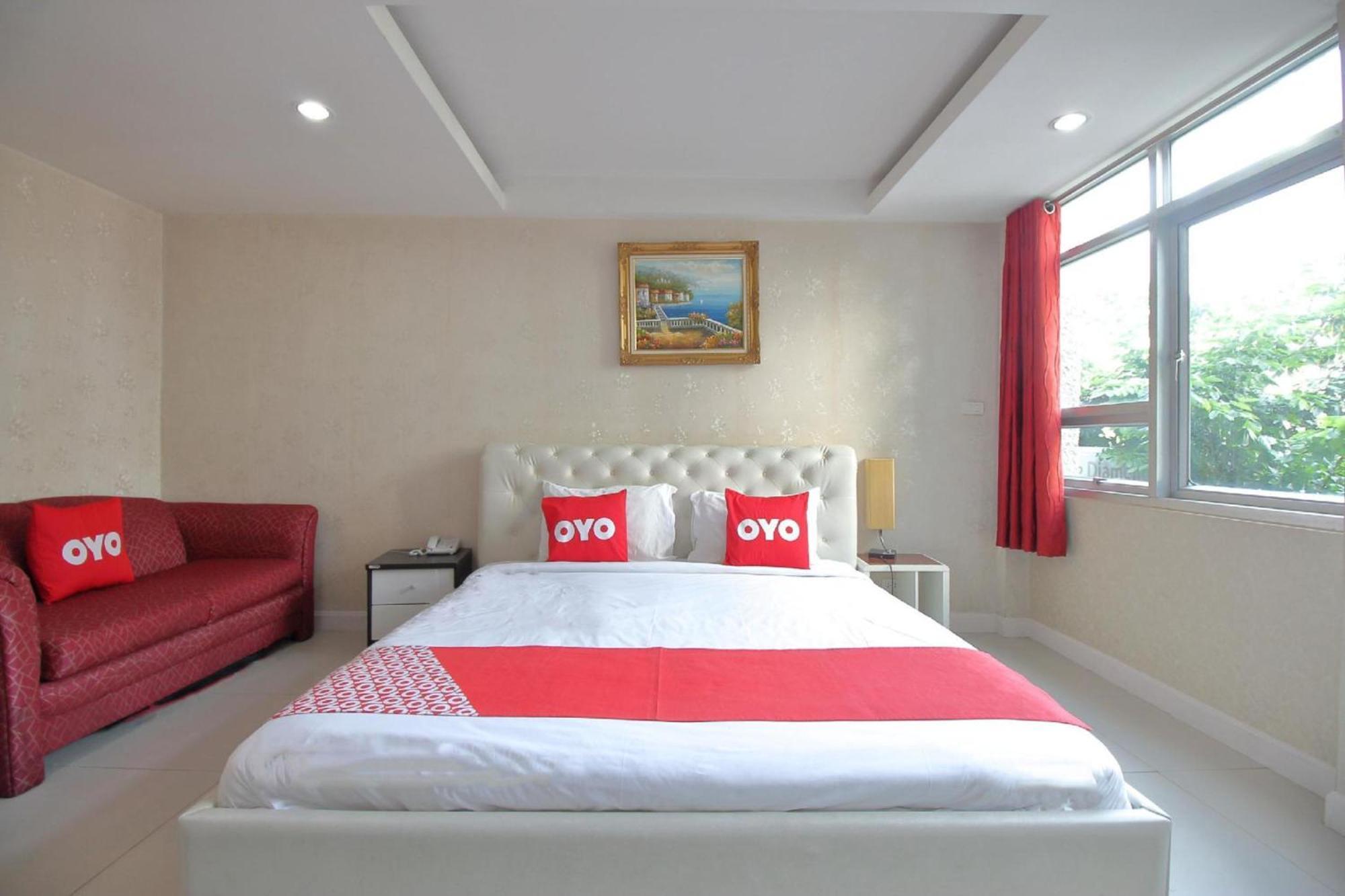 Diamond Silom Hotel