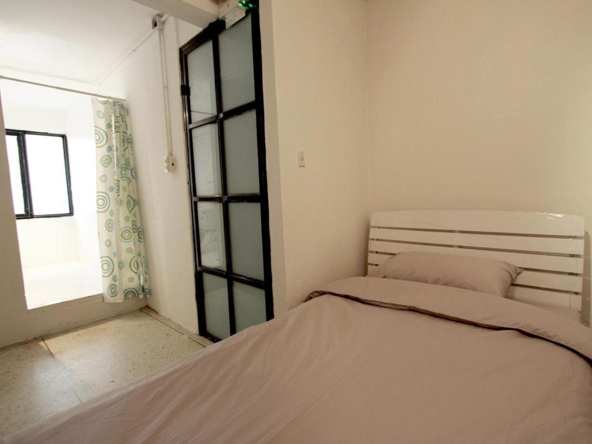 Hotel Hub 2*
