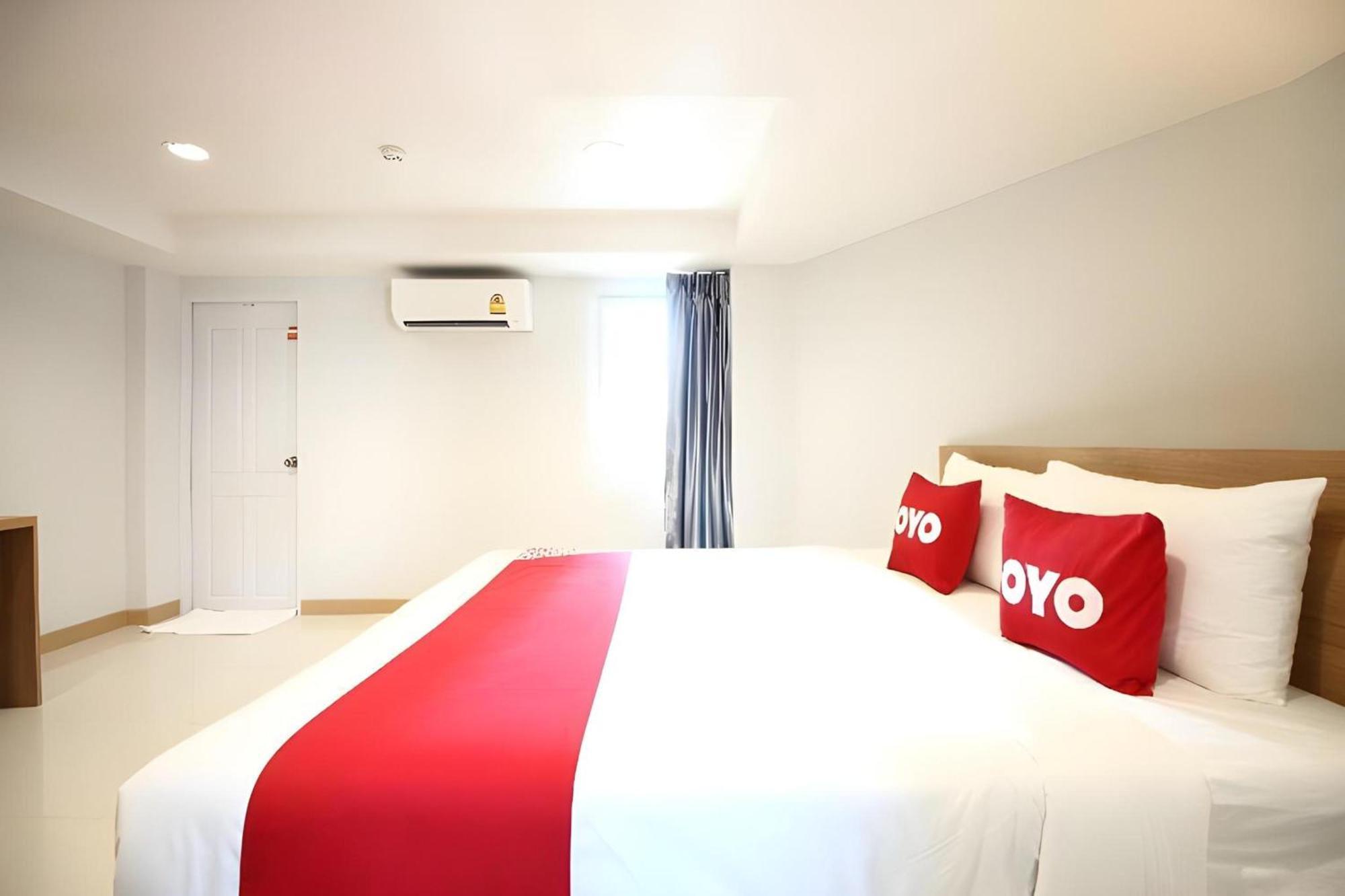 Super Oyo 483 Pannee Khaosan Hotel