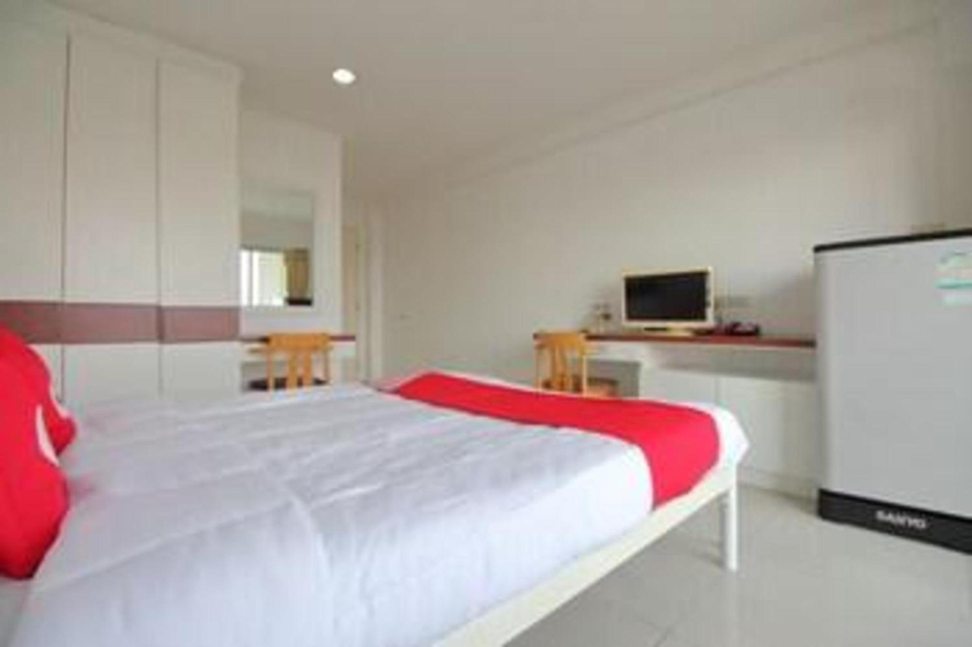 Hotel Super Oyo 498 Ladawan 3*