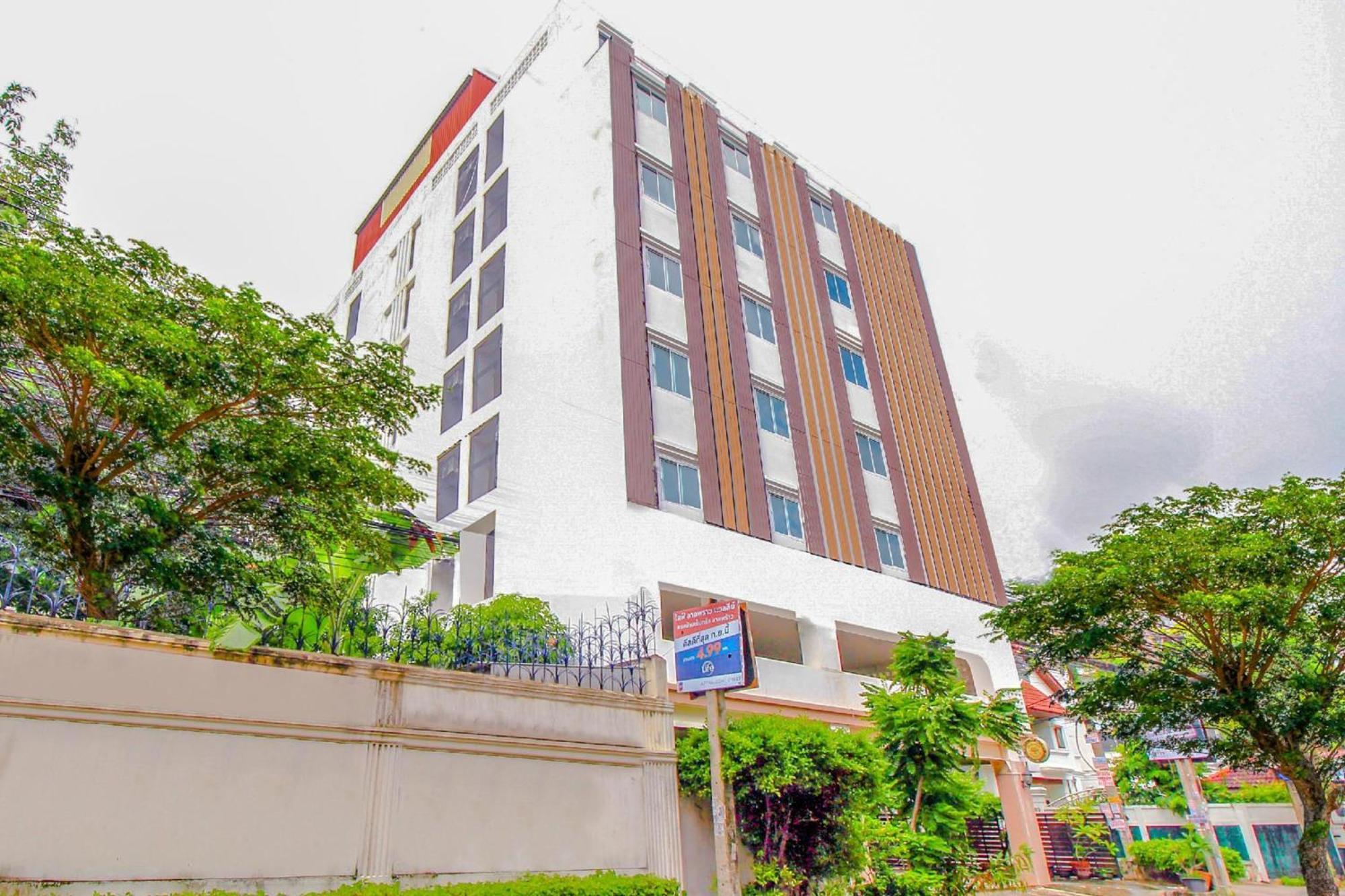 Hotel Capital O 411 Grandview 15 3*