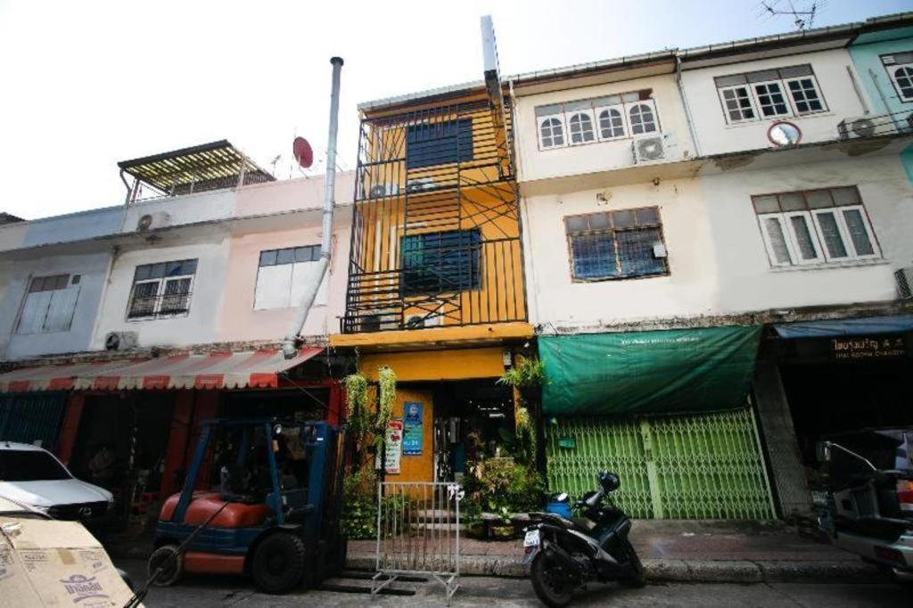 Oyo 505 Ente Space Hostel Bangkok