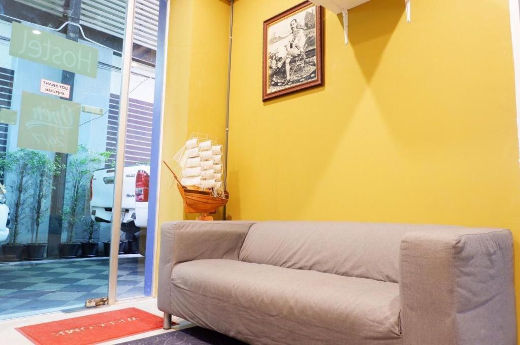 Sleep Cafe @ Hidee Hostel Bangkok