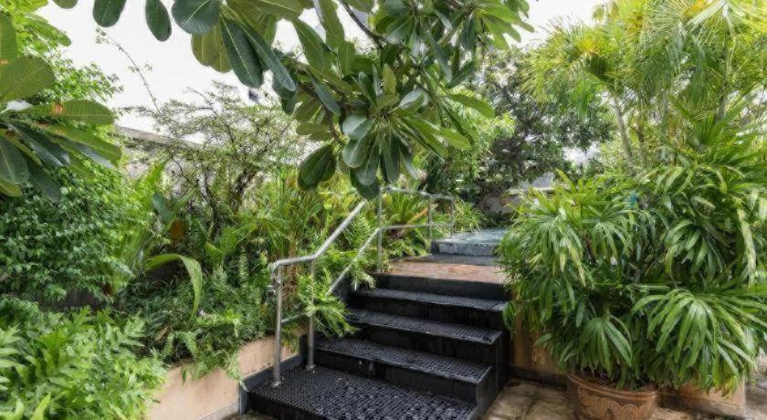 Hotel Nana Bangkok