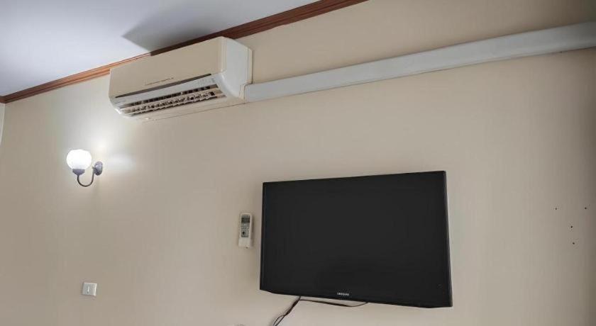 Hotel J Two S Pratunam 2*