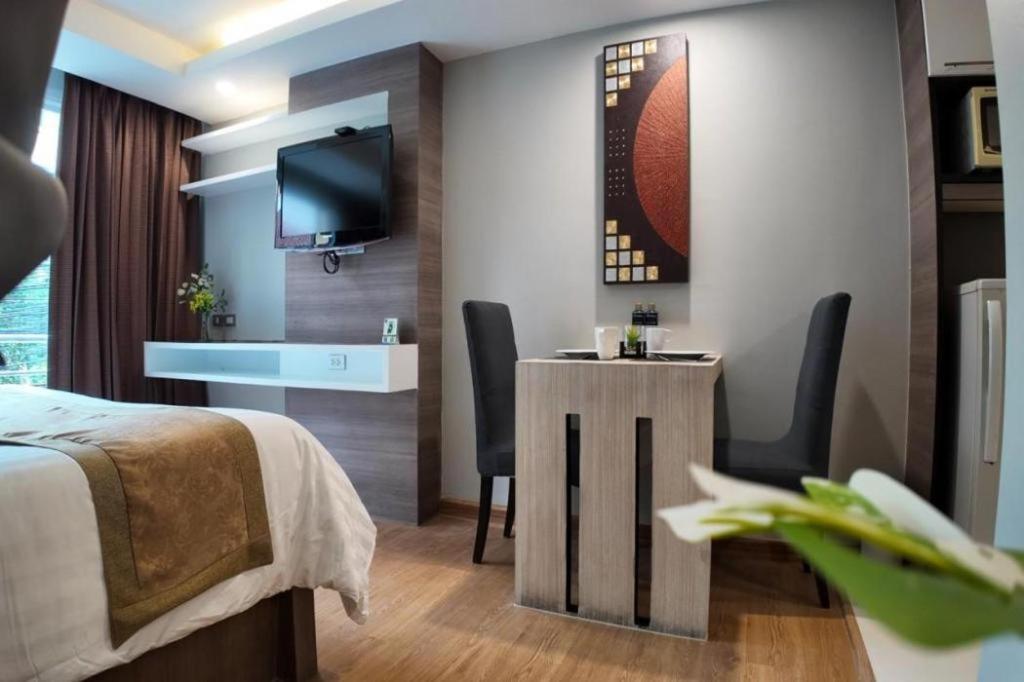 Icheck Residences Sukhumvit 20 3*
