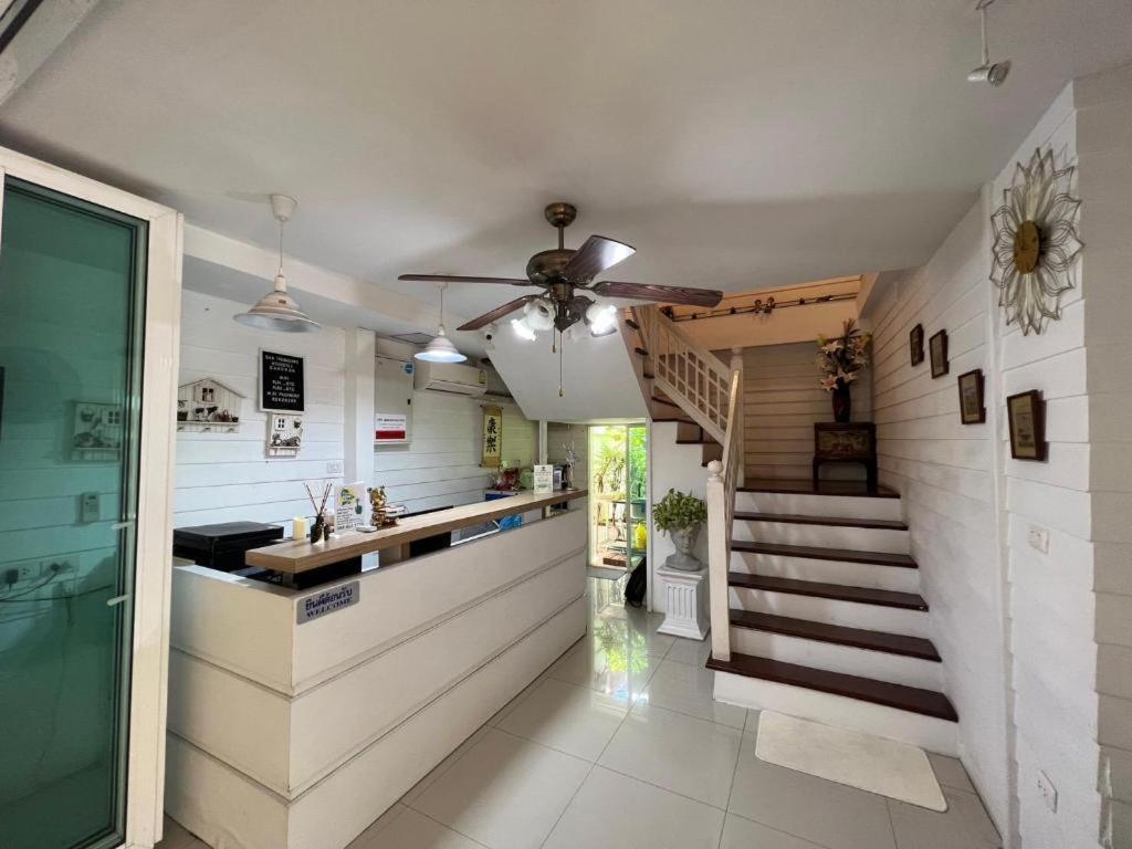 Hotel Ban Thungdang Housetel 2*