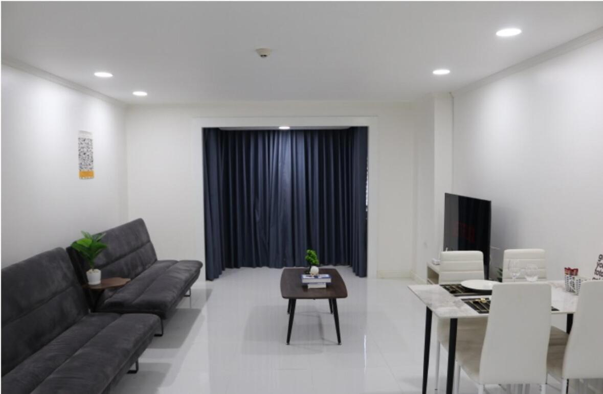 Full Panoramic View In Nana Apartment *