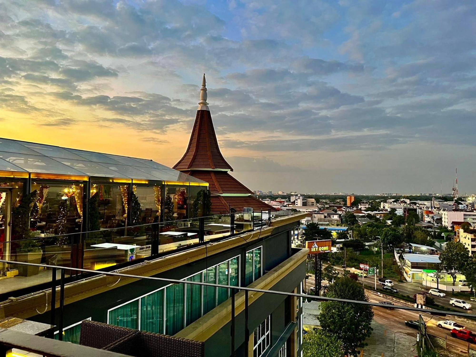 Sky Dome Resotel - โรงแรมสกายโดม รีโซเทล 5* Banguecoque