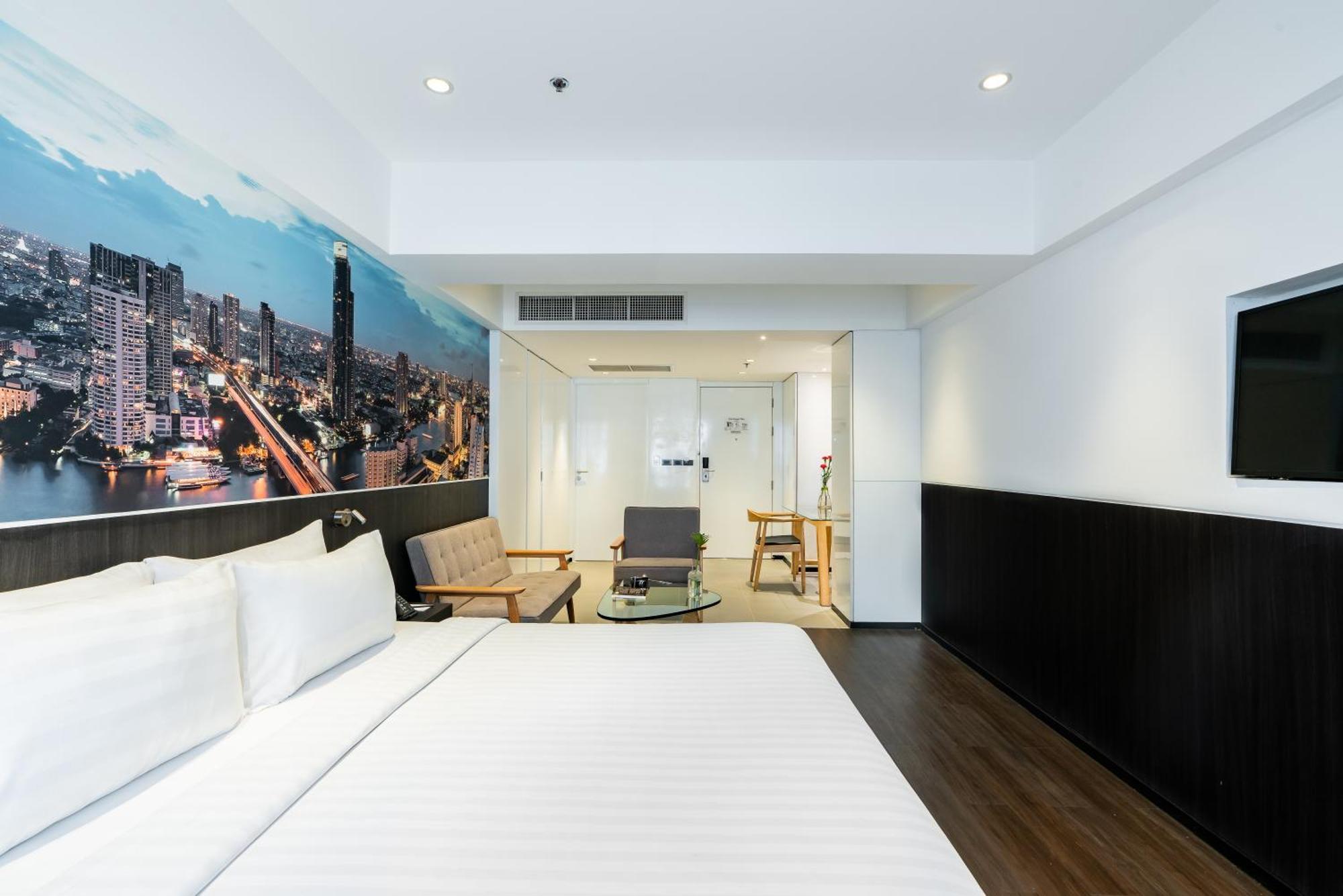 Hotel Galleria 12 Sukhumvit By Compass Hospitality Bangkok