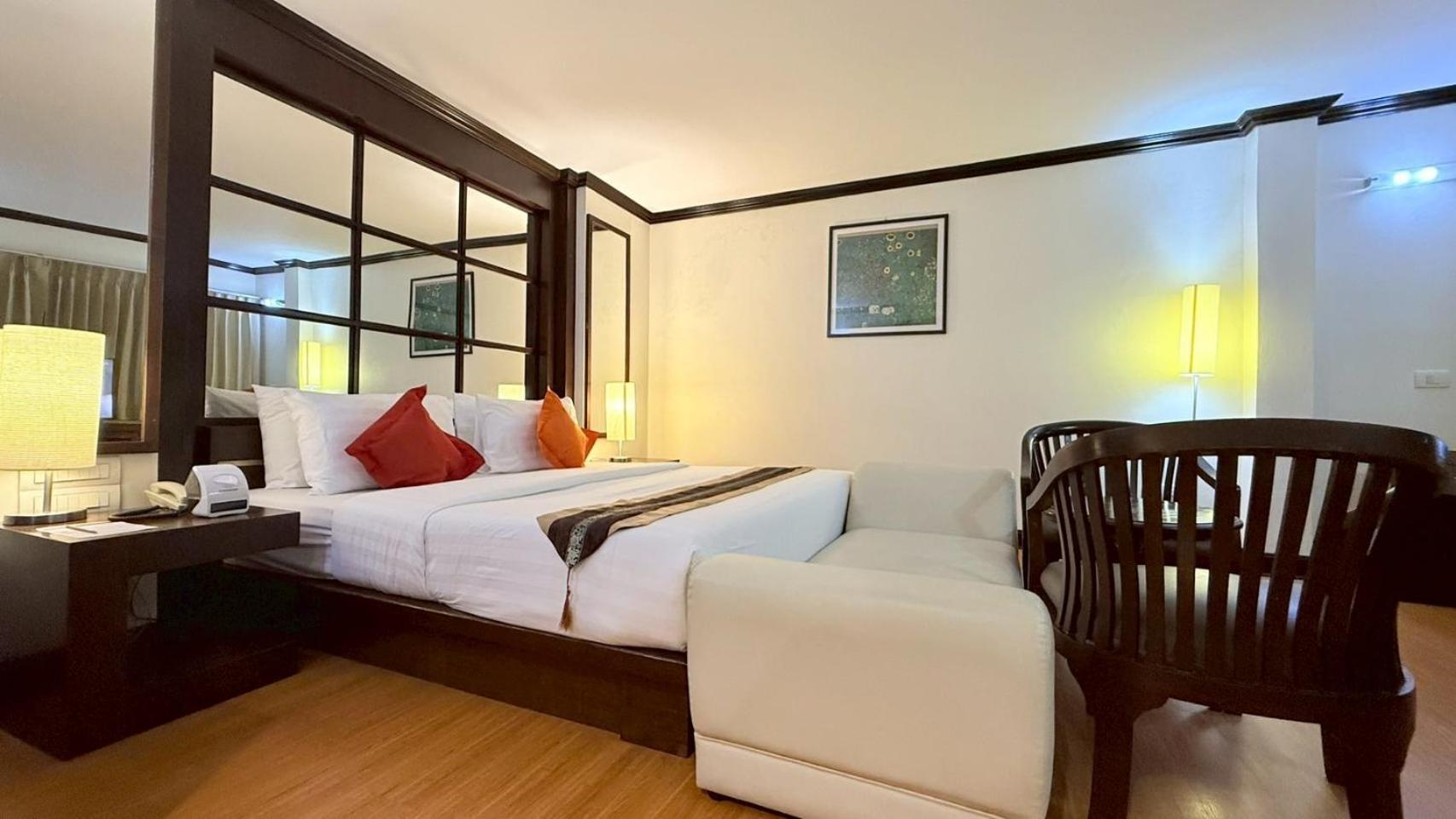Hotel Grand Business 3*
