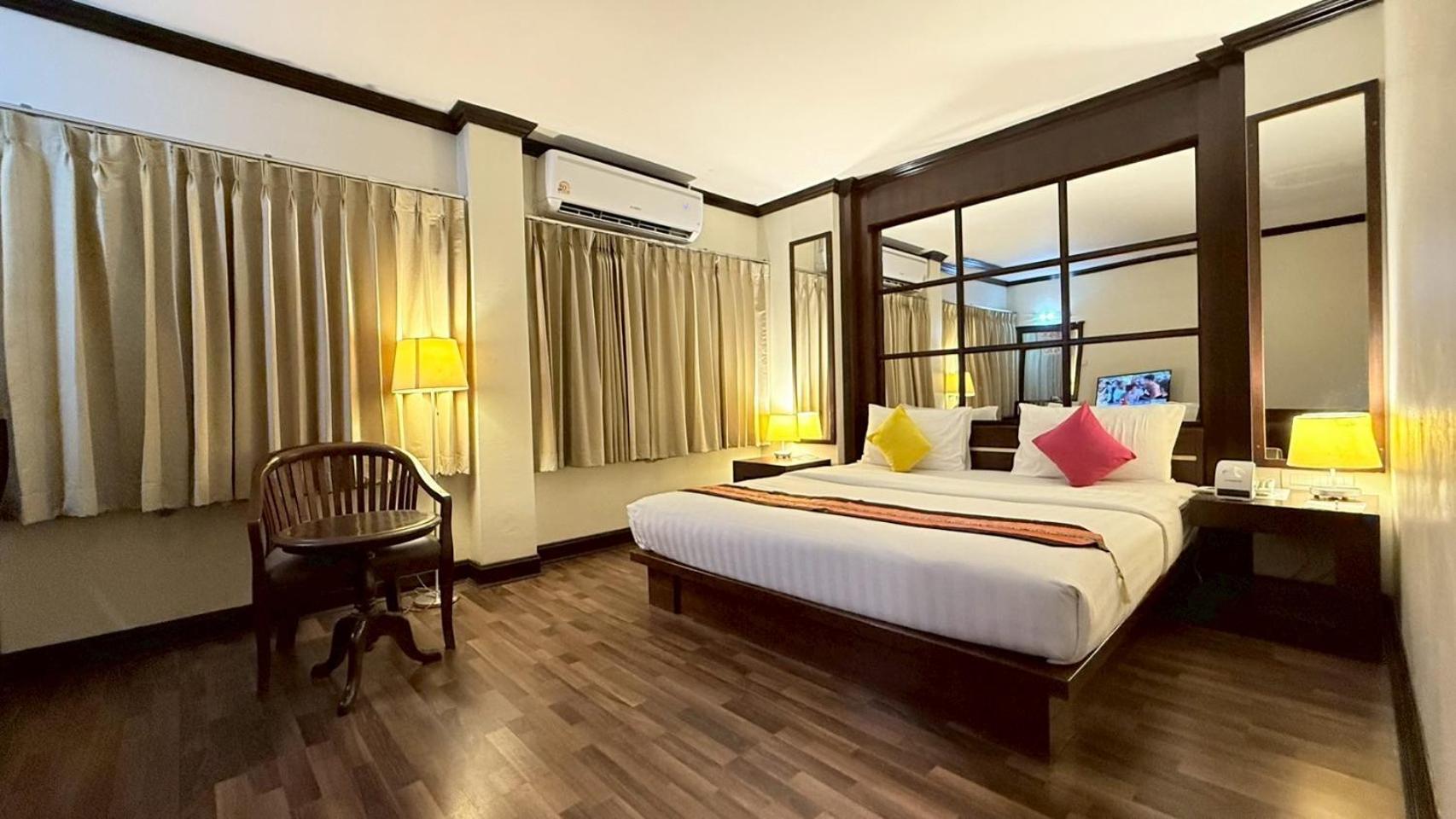 Grand Business Hotel Bangkok