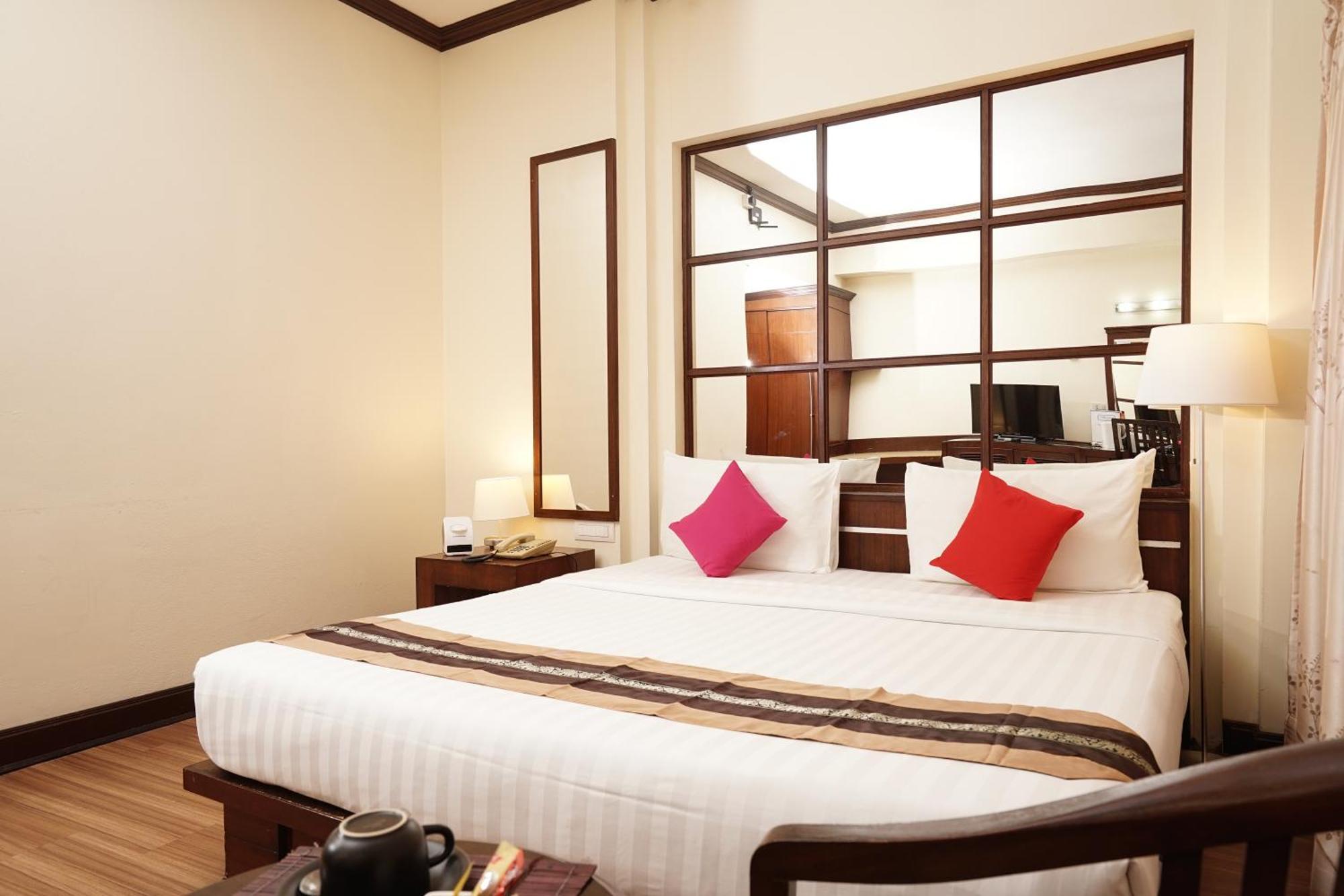 Grand Business Hotel 3*