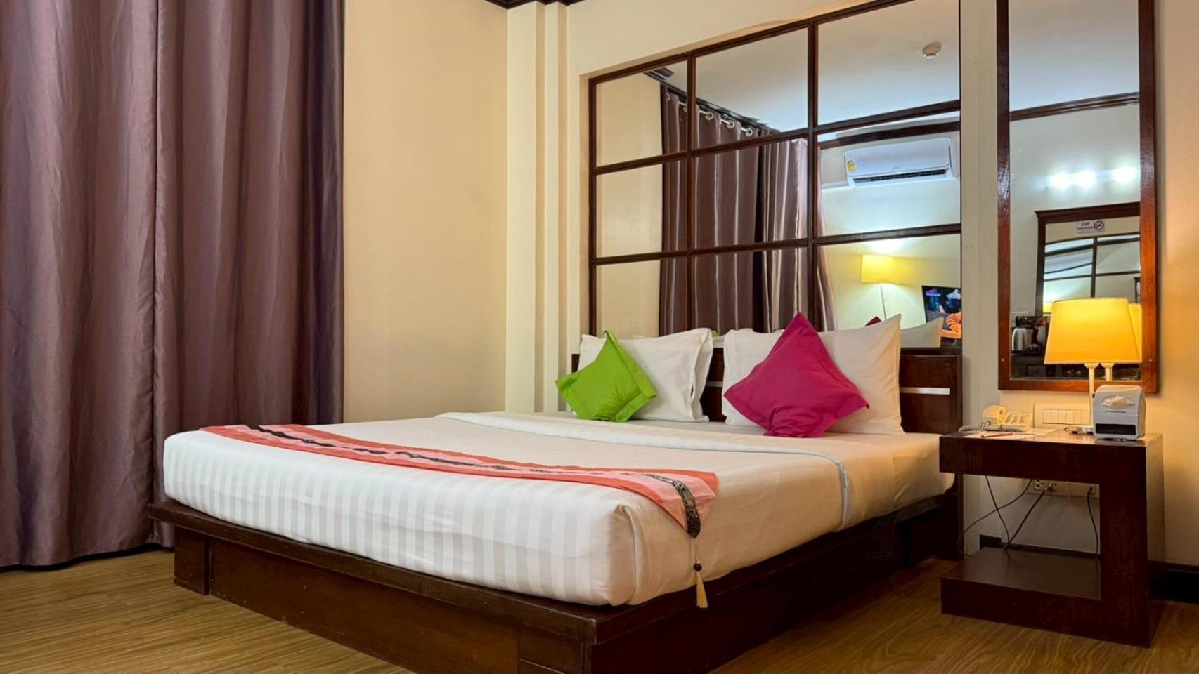 Grand Business Hotel Bangkok