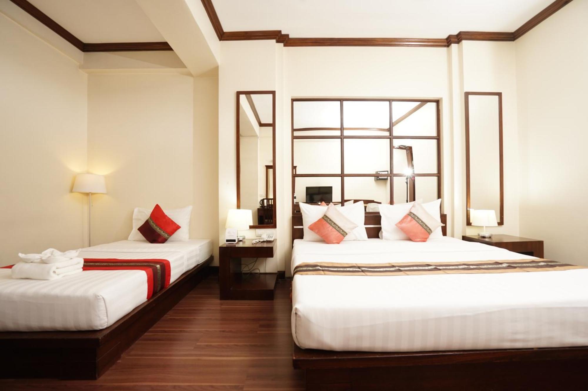 Grand Business Hotel 3*