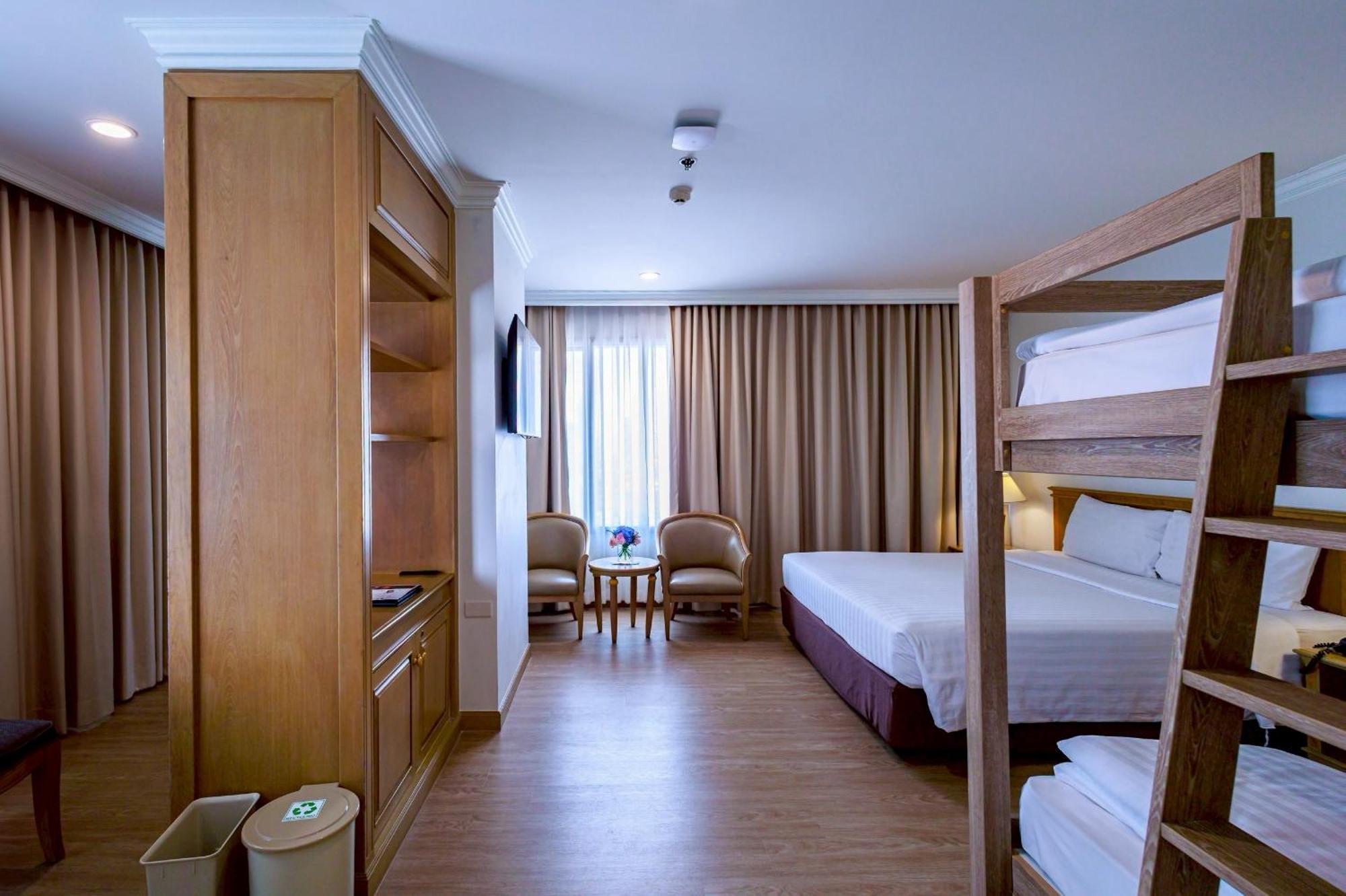 Hotel Palace