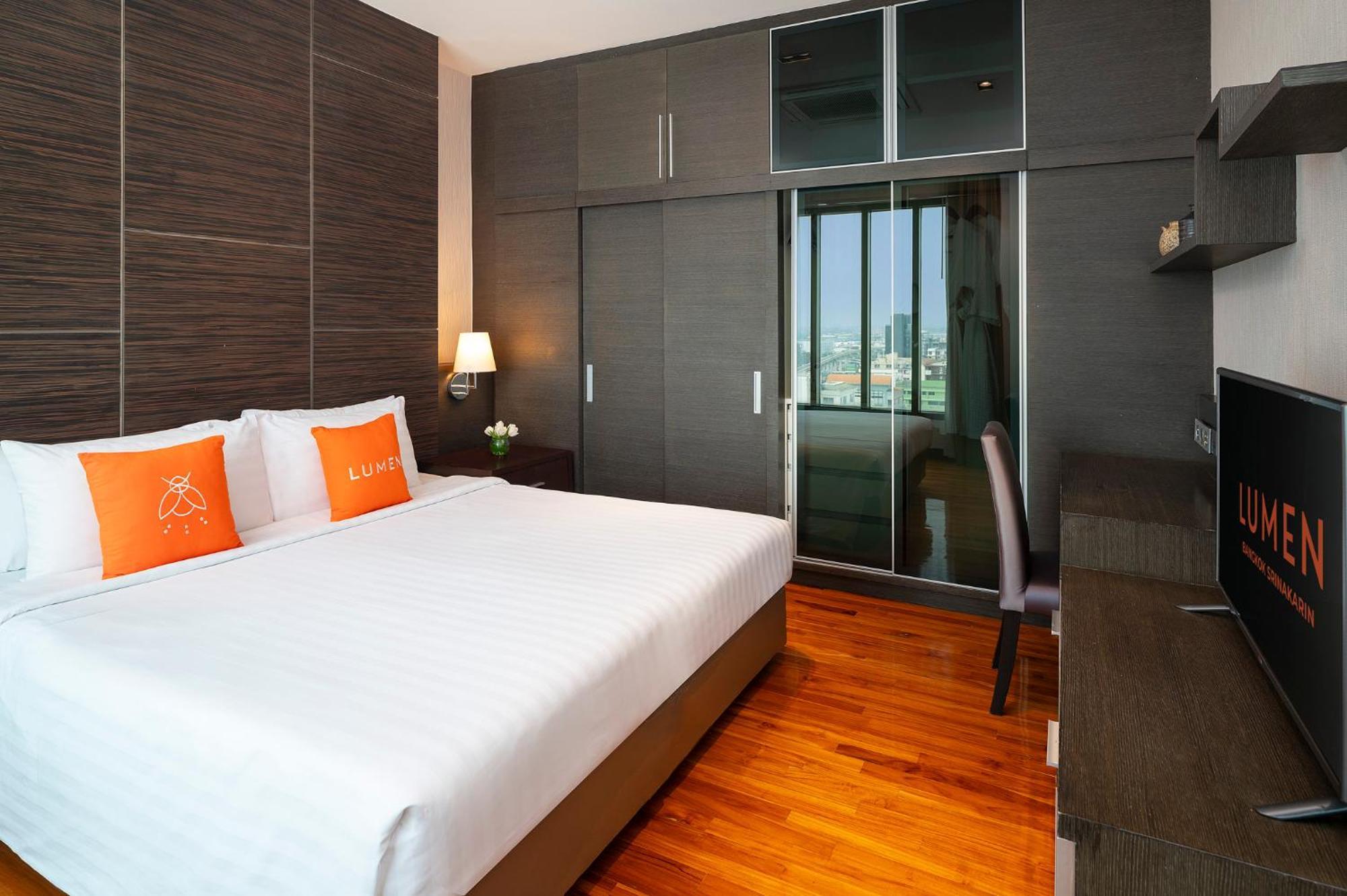 Hotel Lumen Srinakarin 5*